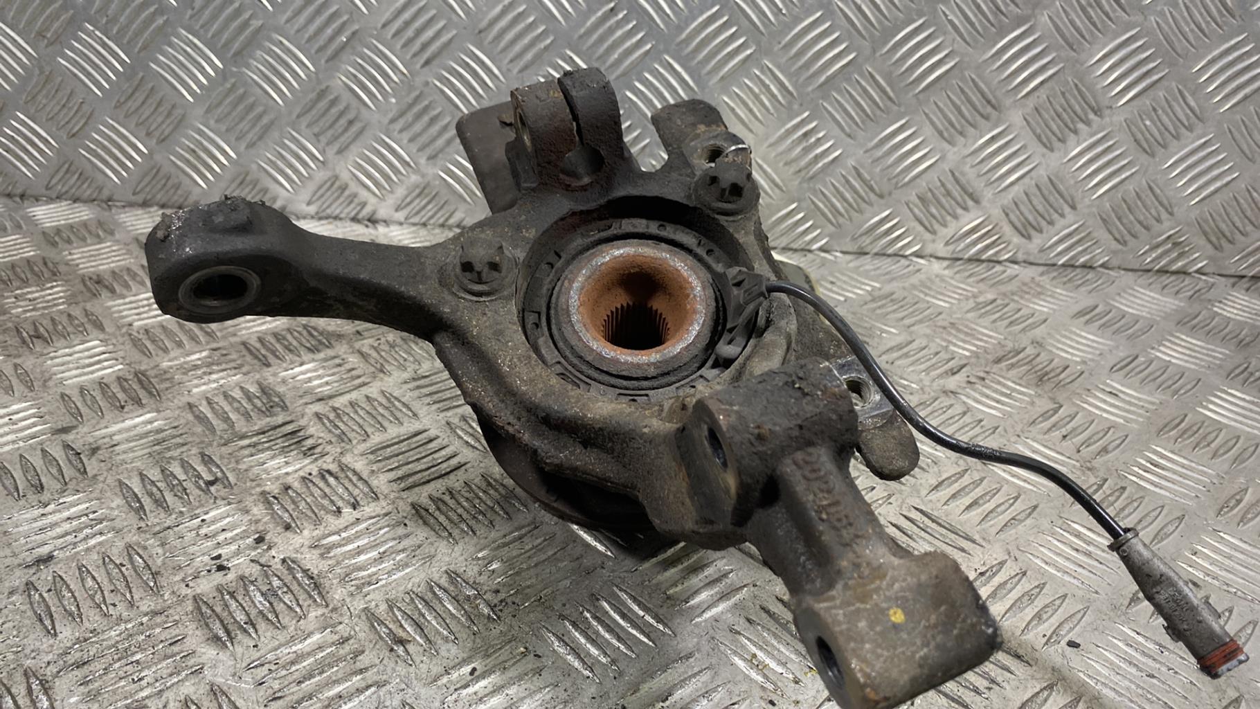 Pivot de moyeu avant droit OPEL ASTRA H PHASE 1 Diesel - 1