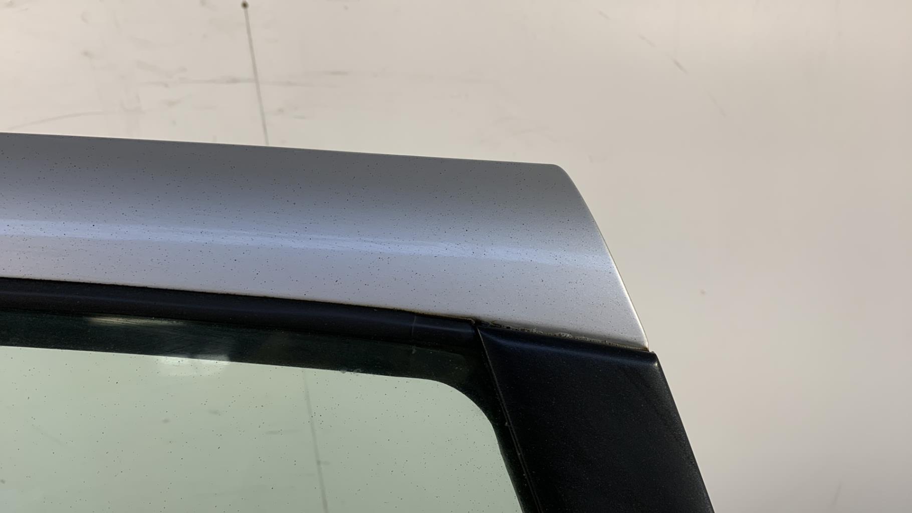 Portiera posteriore sinistra NISSAN ALMERA TINO PHASE 1 Diésel - 1