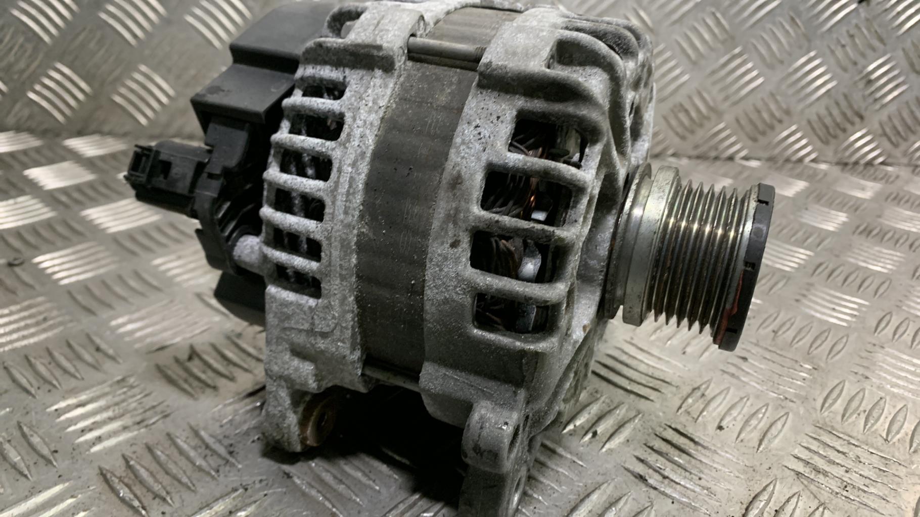 Alternatore AUDI A4 3 PHASE 2 Diésel - 1