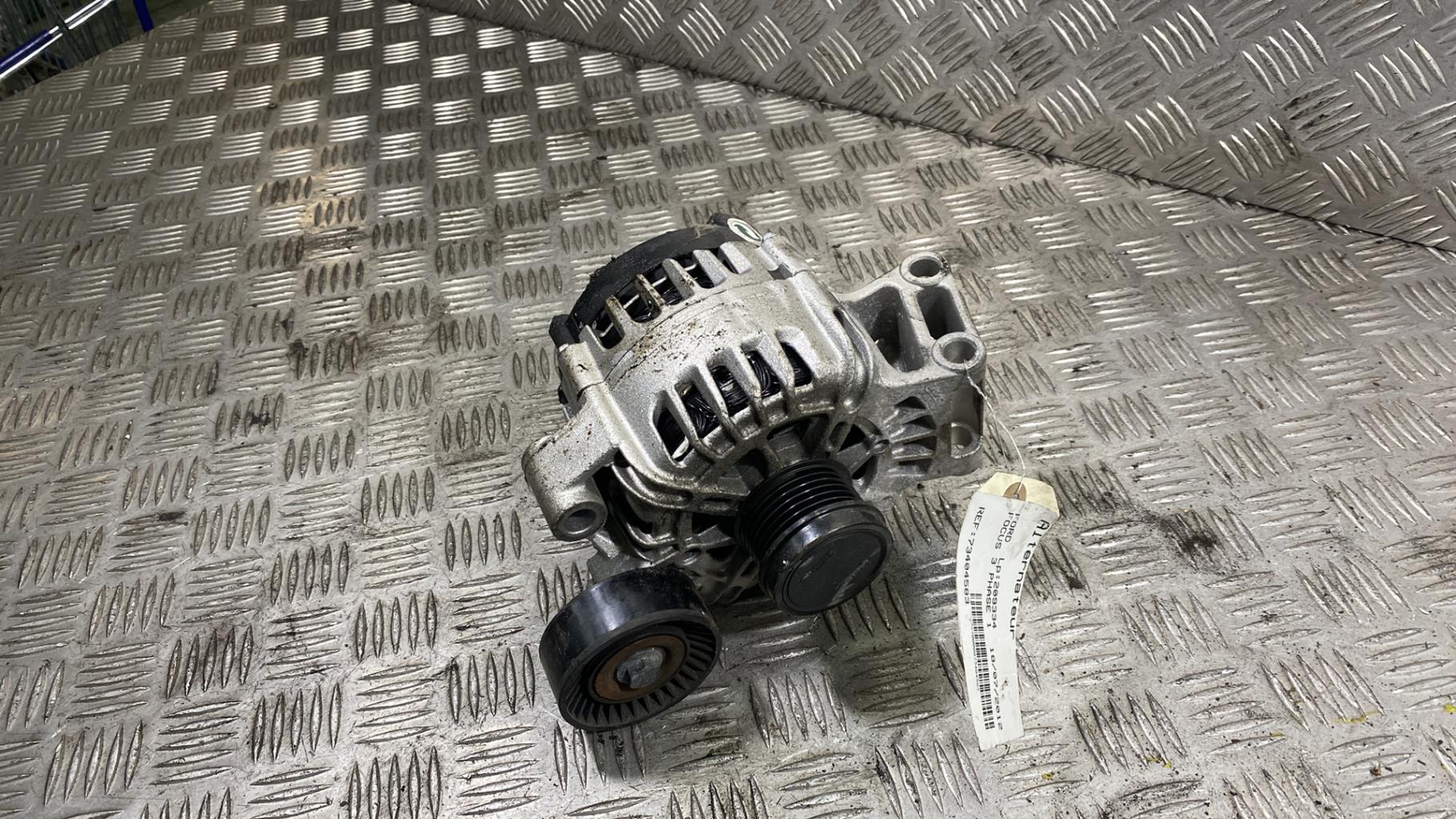 Alternateur FORD FOCUS 3 PHASE 1  - 1