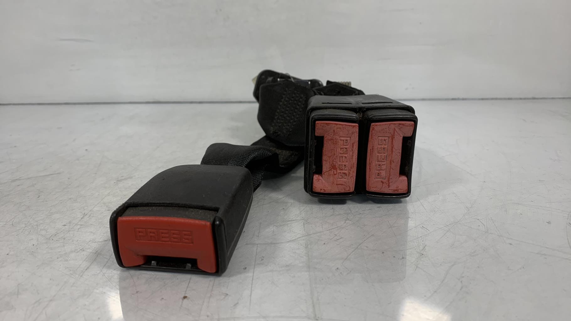 Aggancio cintura sicurezza posteriore centrale RENAULT LAGUNA 1 PHASE 2 BREAK Gasolina - 1