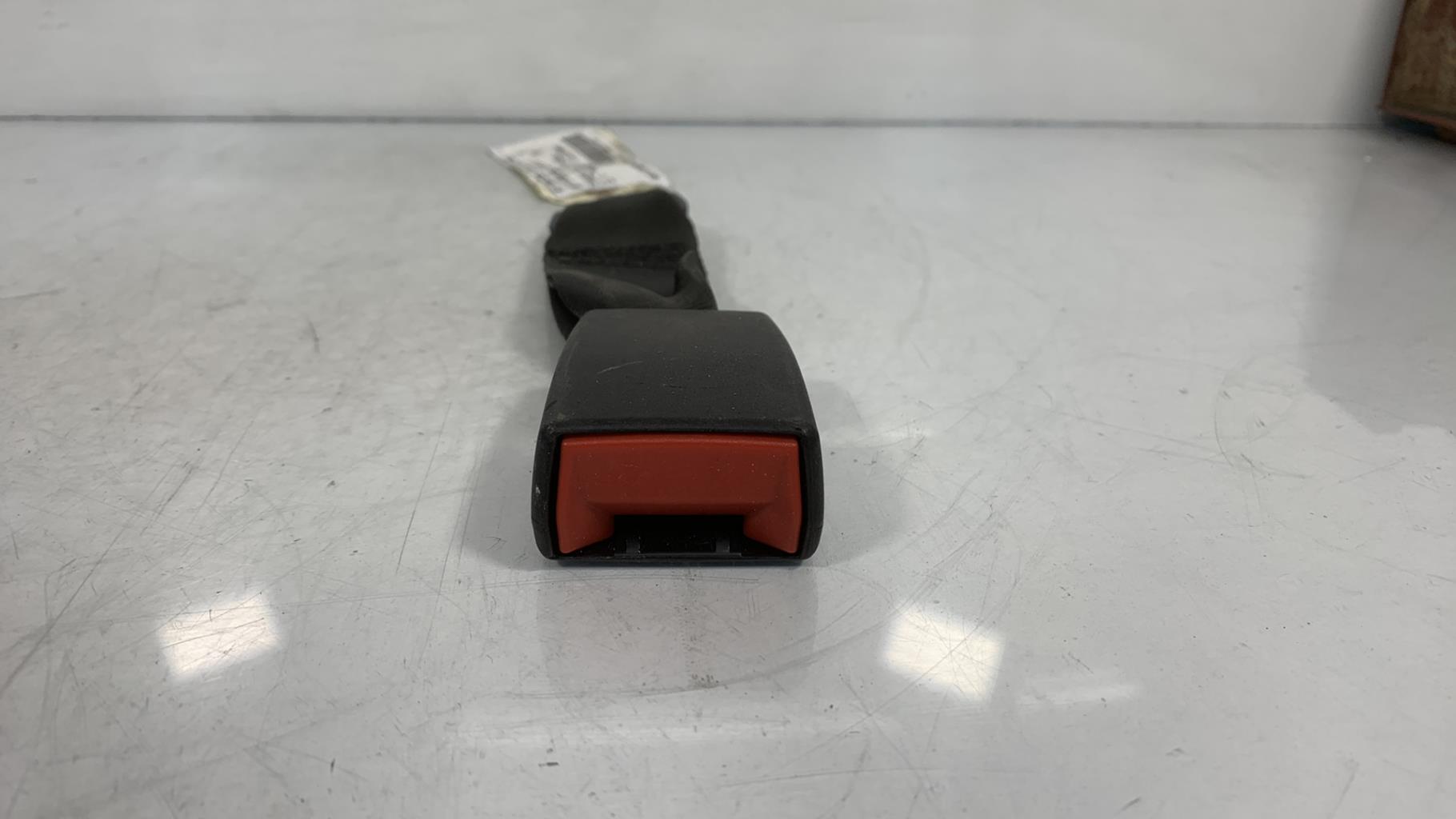 Aggancio cintura sicurezza posteriore destro CITROEN C3 2 PHASE 2 Diésel - 1