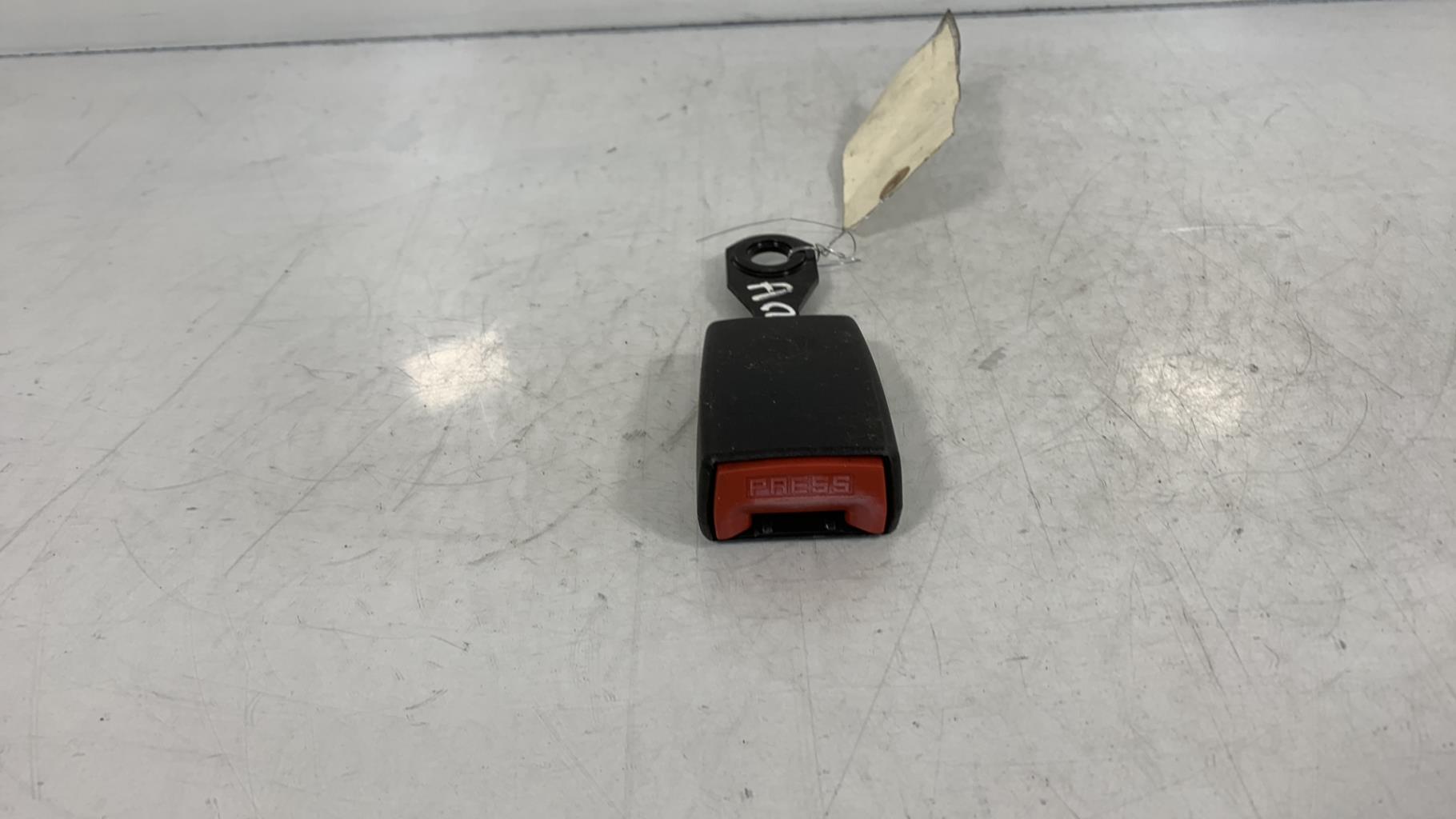 Aggancio cintura sicurezza posteriore destro CITROEN C2 PHASE 1 Gasolina - 1