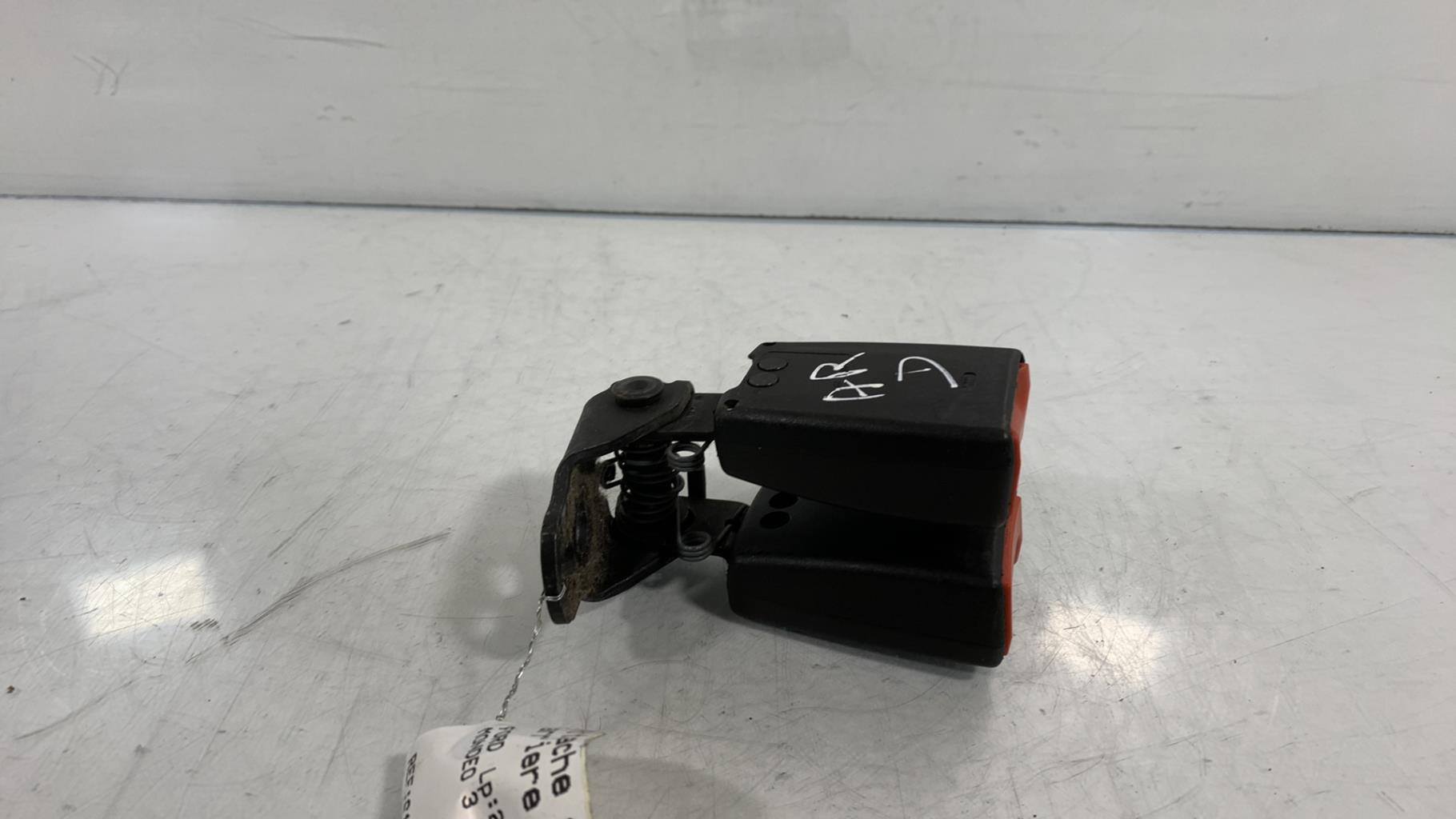 Aggancio cintura sicurezza posteriore destro FORD MONDEO 3 PHASE 1 Diésel - 1