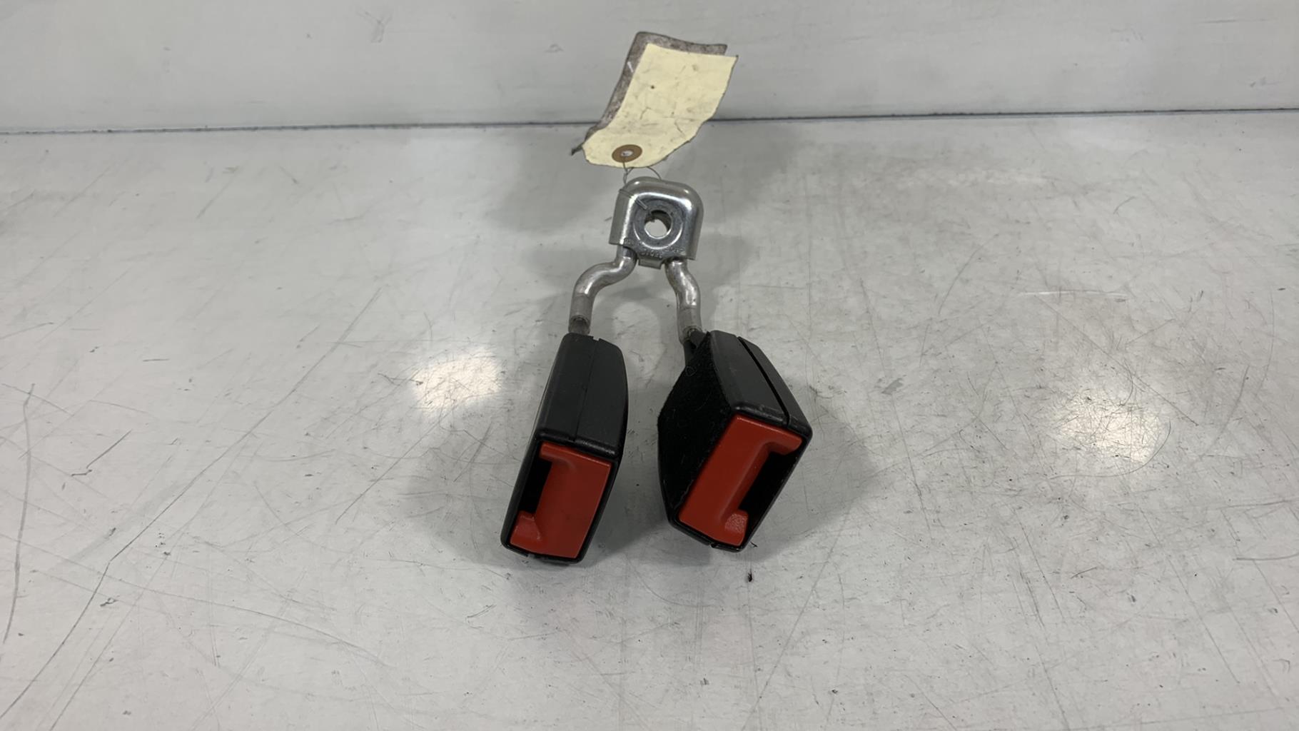 Aggancio cintura sicurezza posteriore sinistro SEAT IBIZA 4 PHASE 2 Diésel - 1