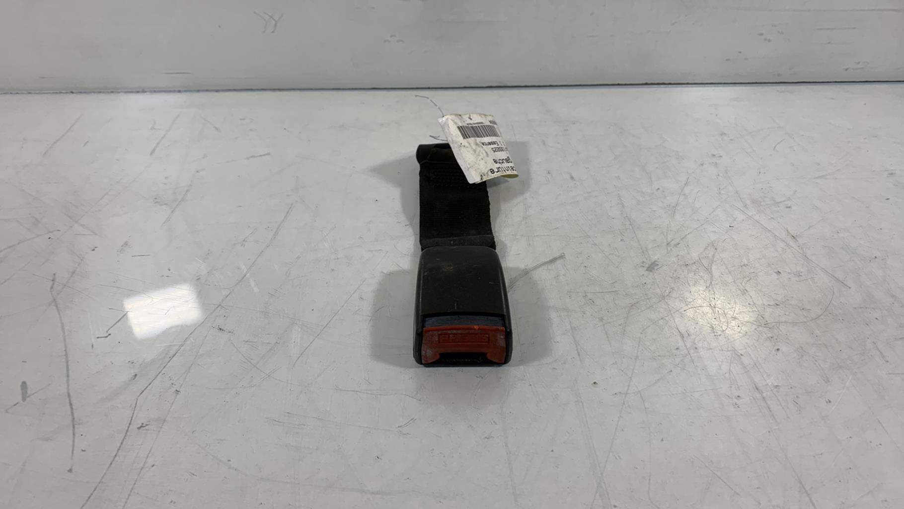 Aggancio cintura sicurezza posteriore sinistro PEUGEOT 106 PHASE 1 Gasolina - 1