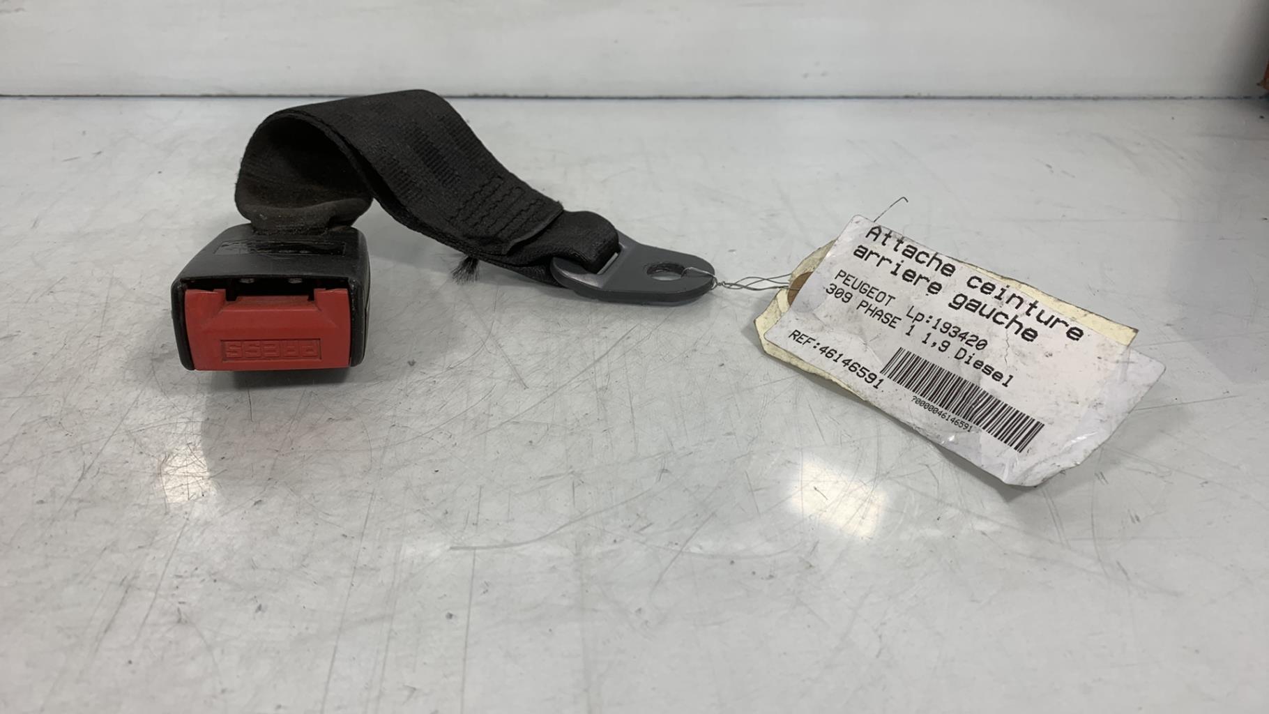 Aggancio cintura sicurezza posteriore sinistro PEUGEOT 309 PHASE 1 Diésel - 1