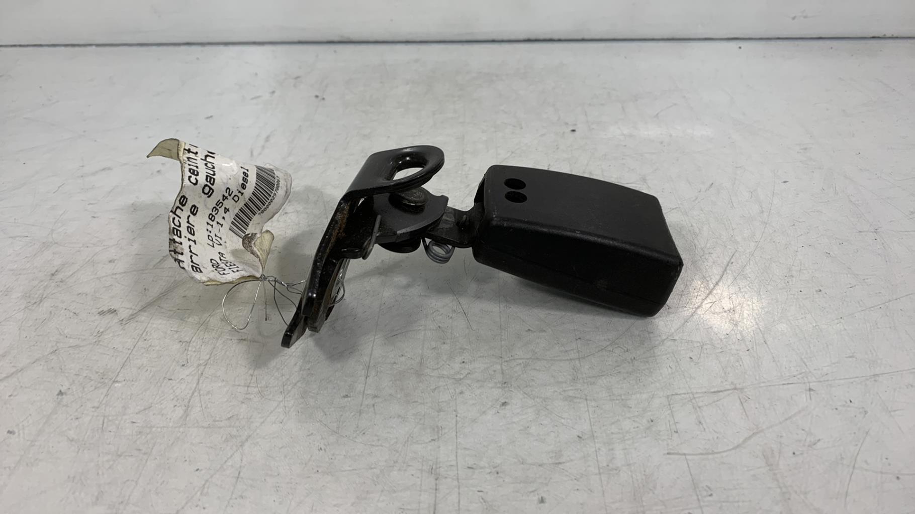 Aggancio cintura sicurezza posteriore sinistro FORD FIESTA 6 PHASE 1 Diésel - 1