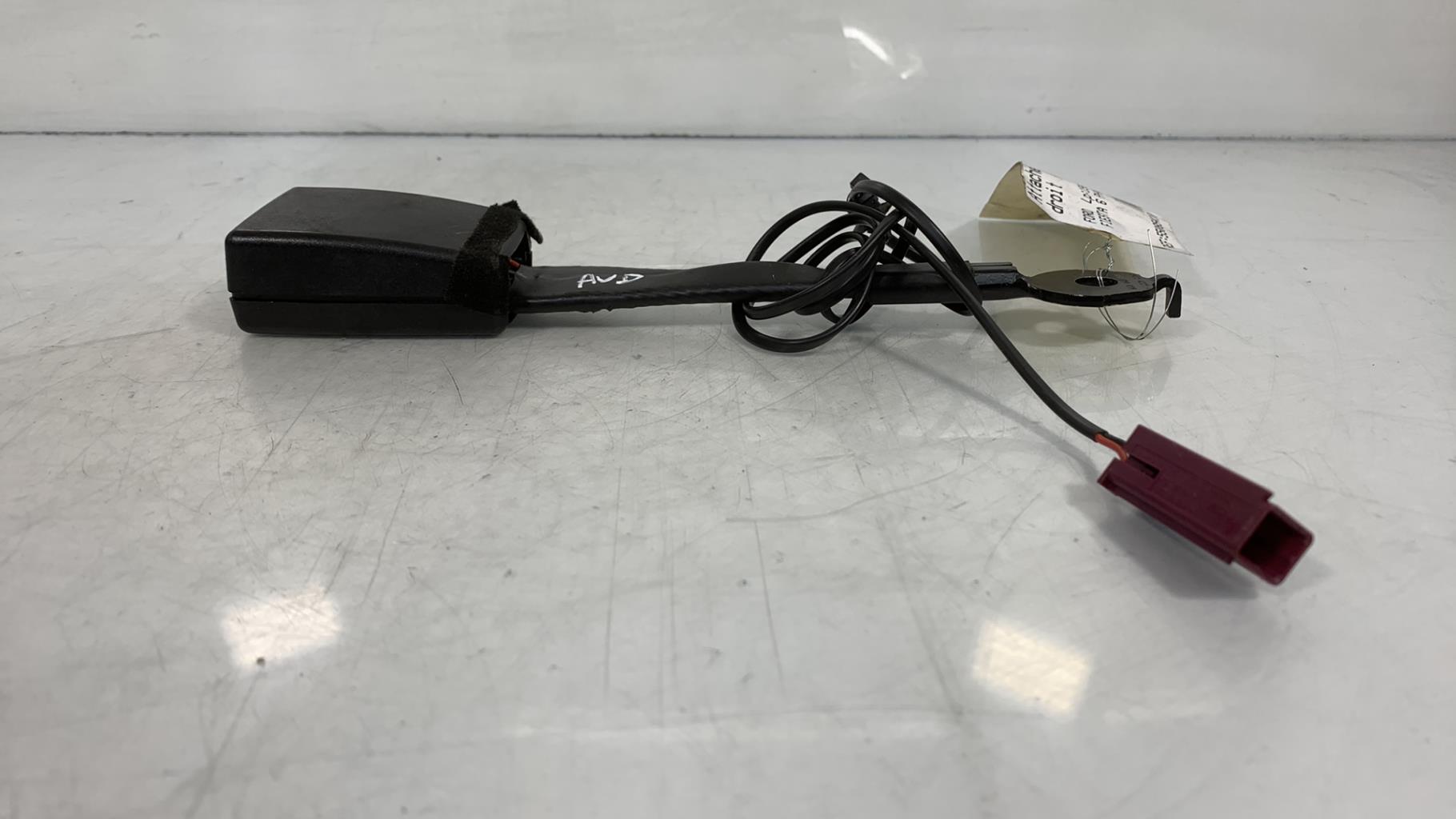 Aggancio cintura sicurezza anteriore destro FORD FIESTA 6 PHASE 1 Gasolina - 1
