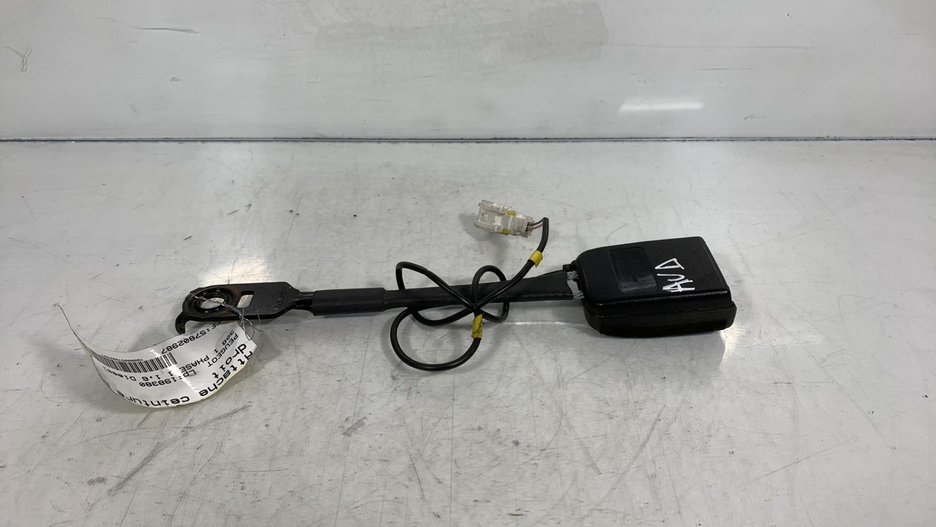 Aggancio cintura sicurezza anteriore destro PEUGEOT 308 1 PHASE 1 Diésel - 1