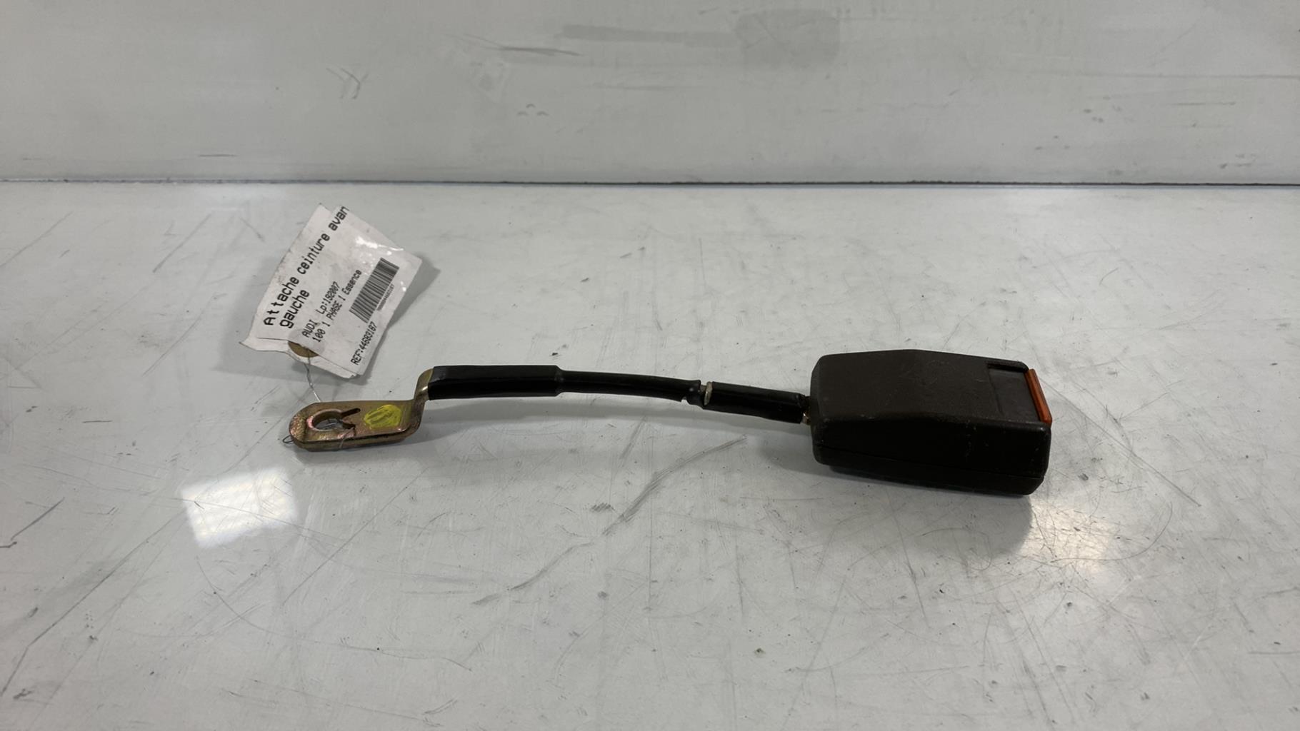 Aggancio cintura sicurezza anteriore sinistro AUDI 100 1 PHASE 1 BREAK Gasolina - 1