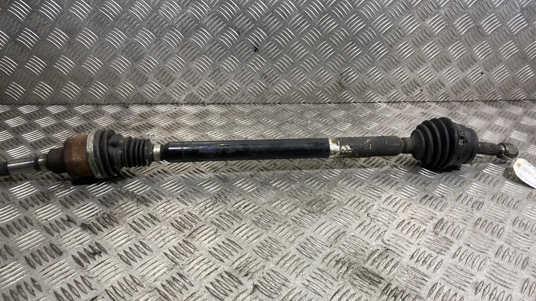 Giunto cardanico albero di trasmissione destro PEUGEOT 208 2 Gasolina - 1