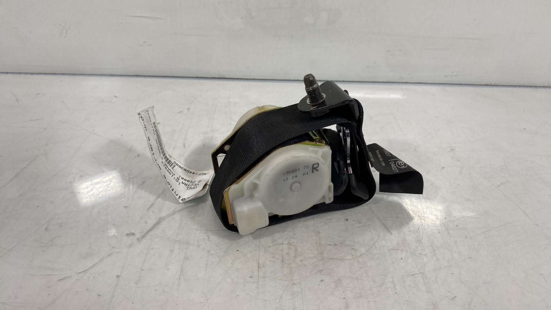 Cintura di sicurezza posteriore destra OPEL VECTRA B PHASE 2 BREAK Diésel - 1