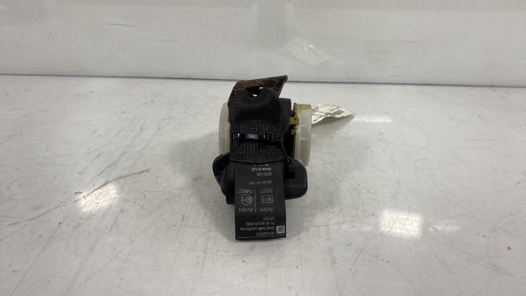 Cintura di sicurezza posteriore sinistra OPEL VECTRA B PHASE 2 BREAK Diésel - 1