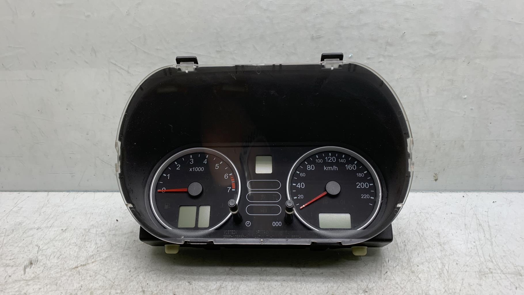 Compteur FORD FIESTA 5 PHASE 1 Essence - 1