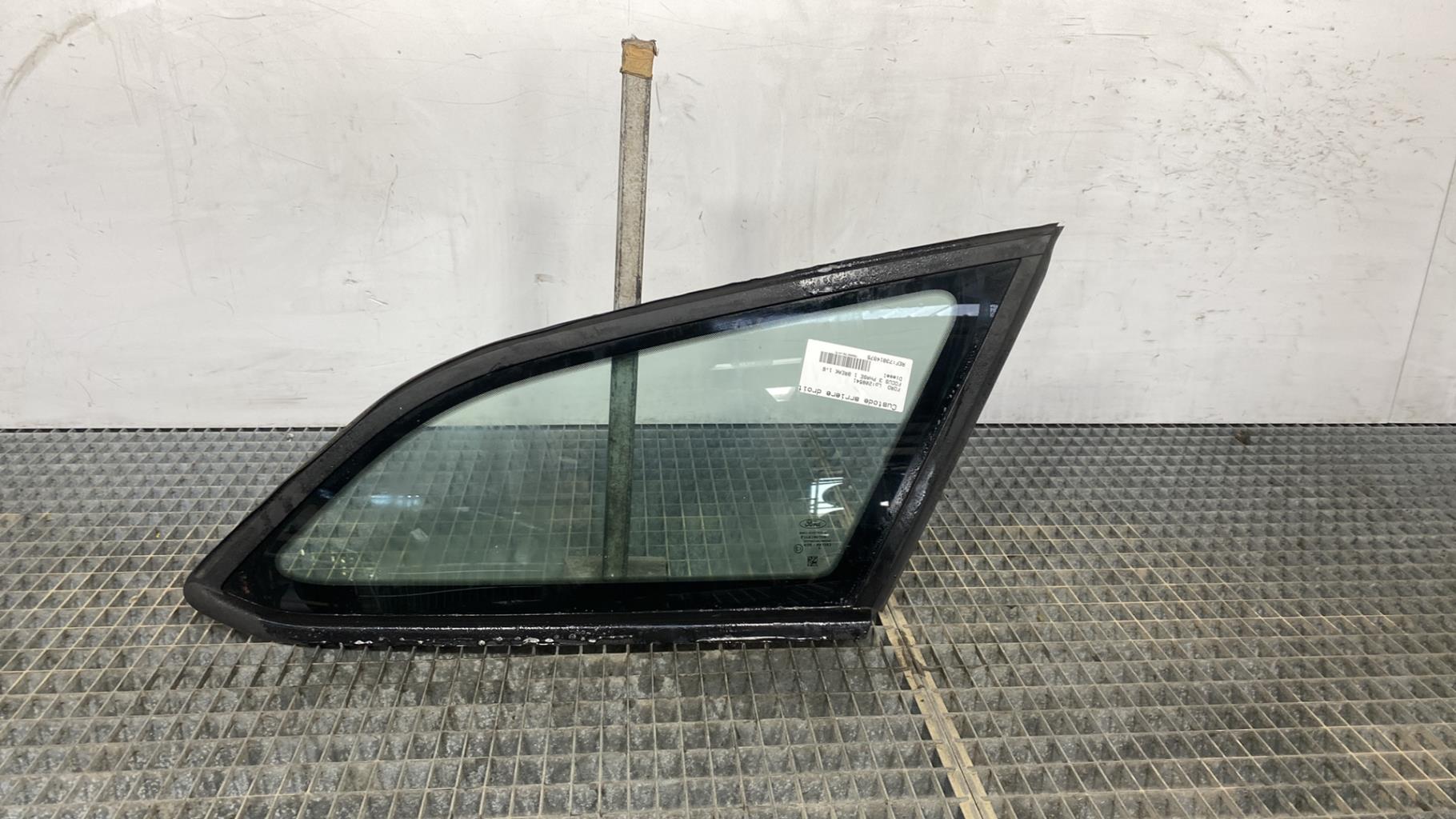 Custode arriere droit FORD FOCUS 3 PHASE 1 BREAK Diesel - 1