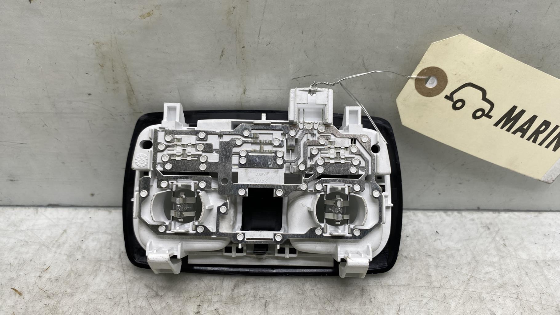 Eclairage de plafonnier RENAULT CLIO 5 PHASE 1 Diesel - 1