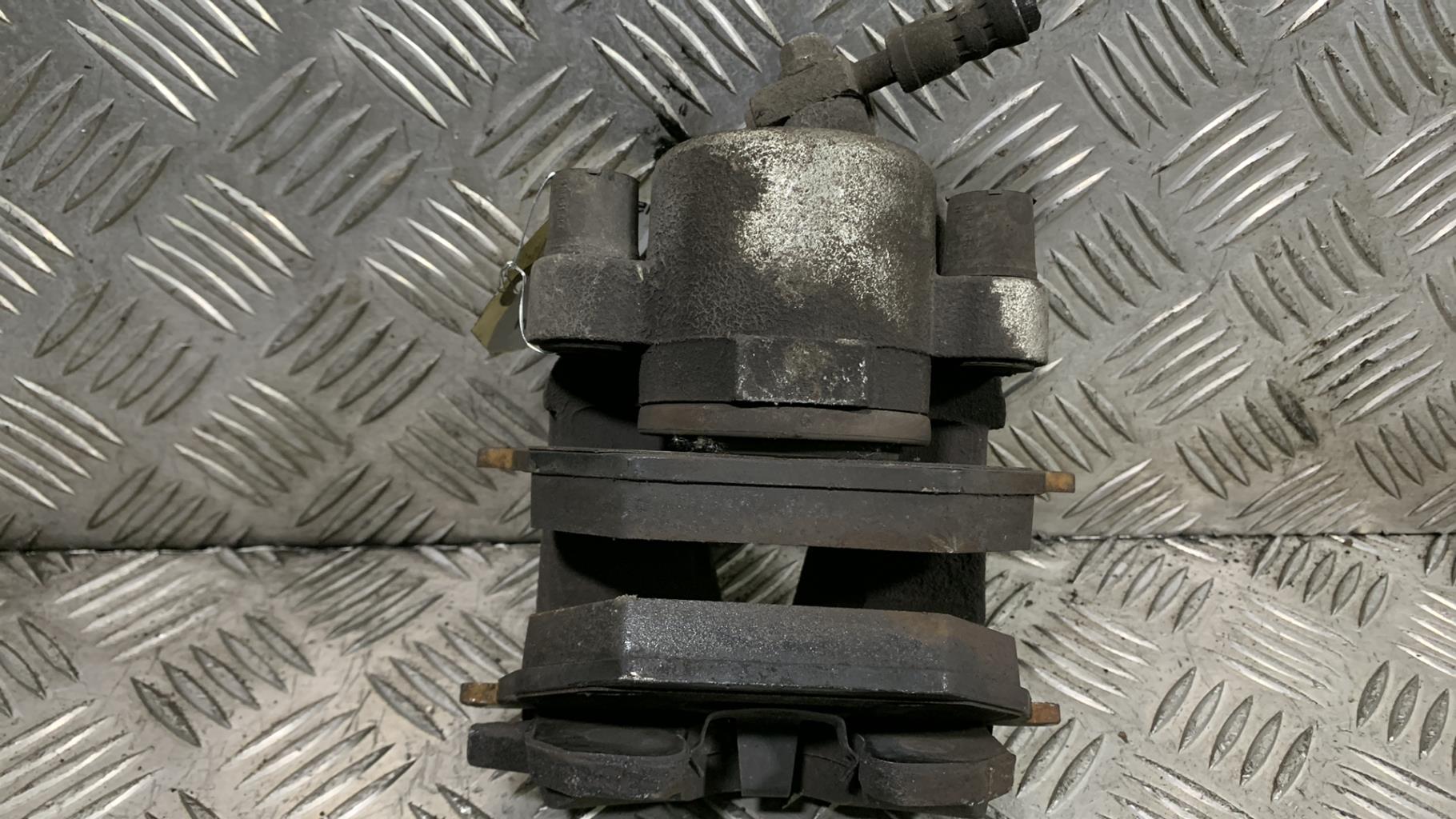 Pinza freni anteriore destra VOLKSWAGEN POLO 6 PHASE 1 Gasolina - 1