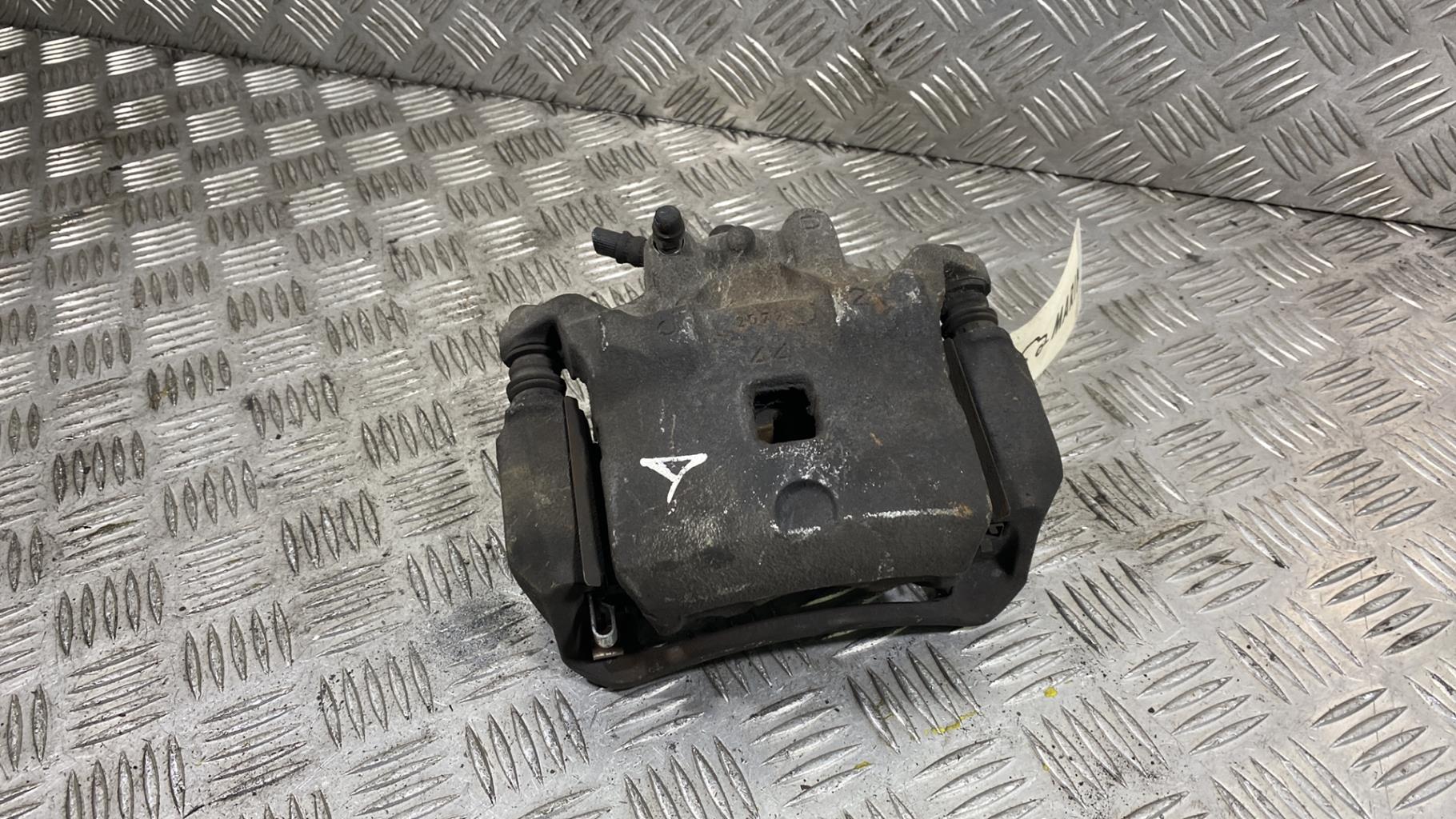Pinza freni anteriore destra NISSAN JUKE 1 PHASE 1 Diésel - 1