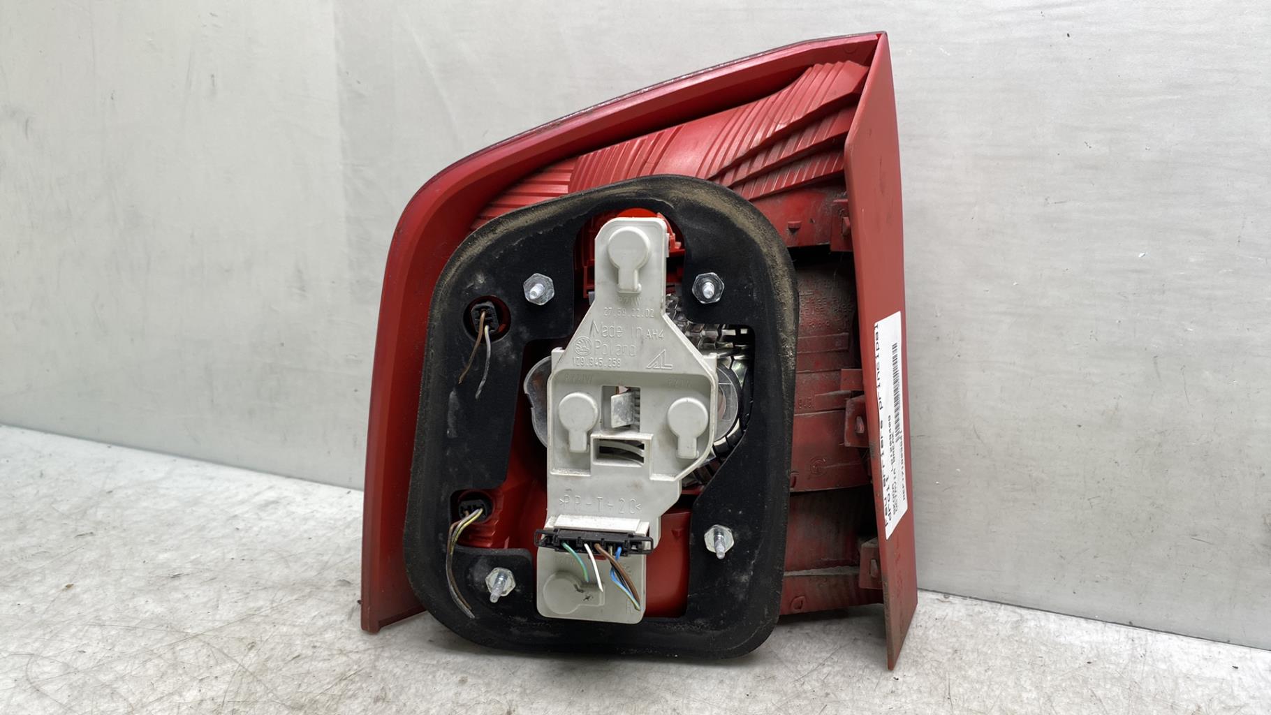 Fanale posteriore principale destro (luci) SKODA OCTAVIA 2 PHASE 1 BREAK  - 1