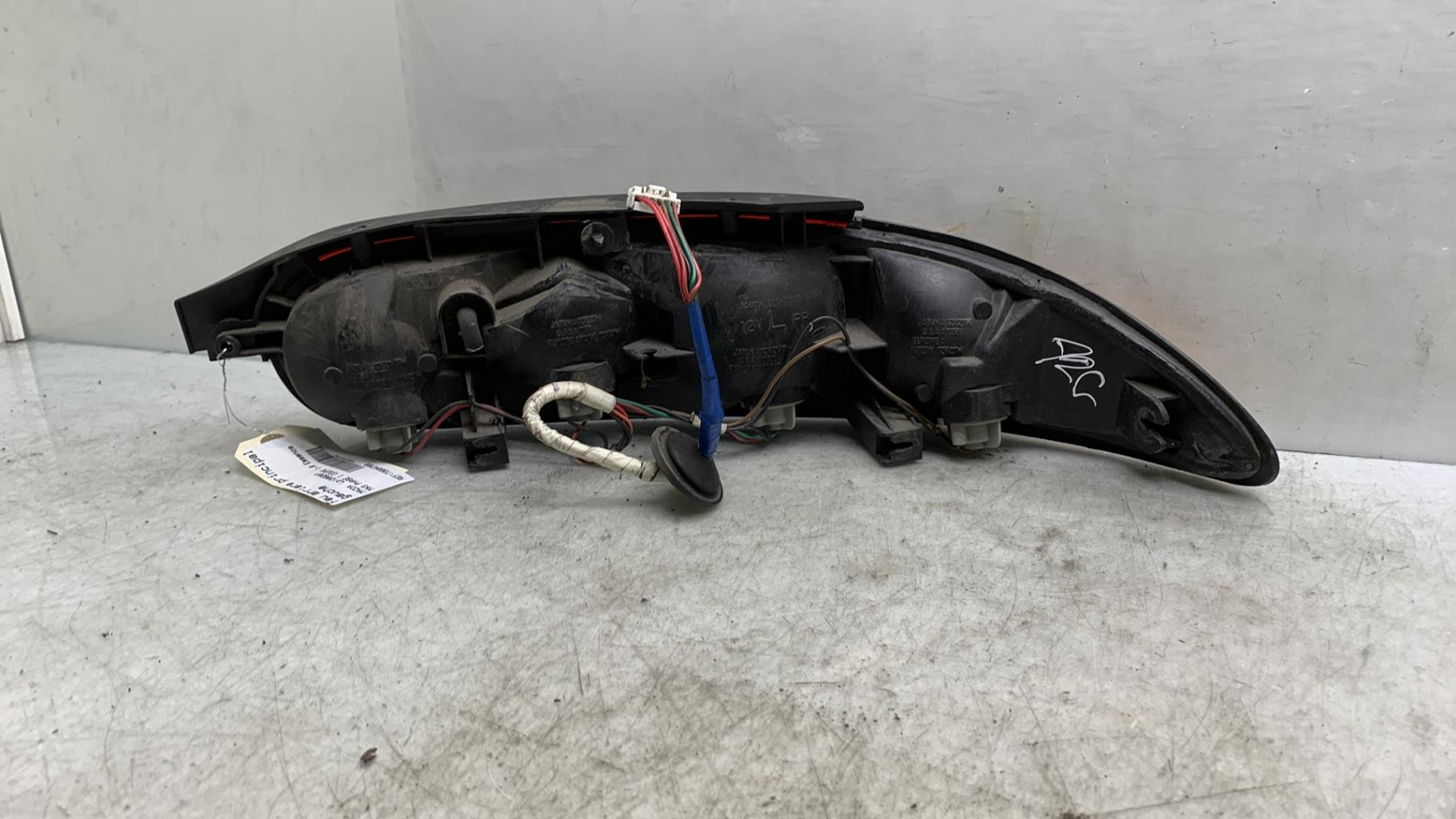 Fanale posteriore principale sinistro (luci) MAZDA MX3 PHASE 1 COUPE Gasolina - 1