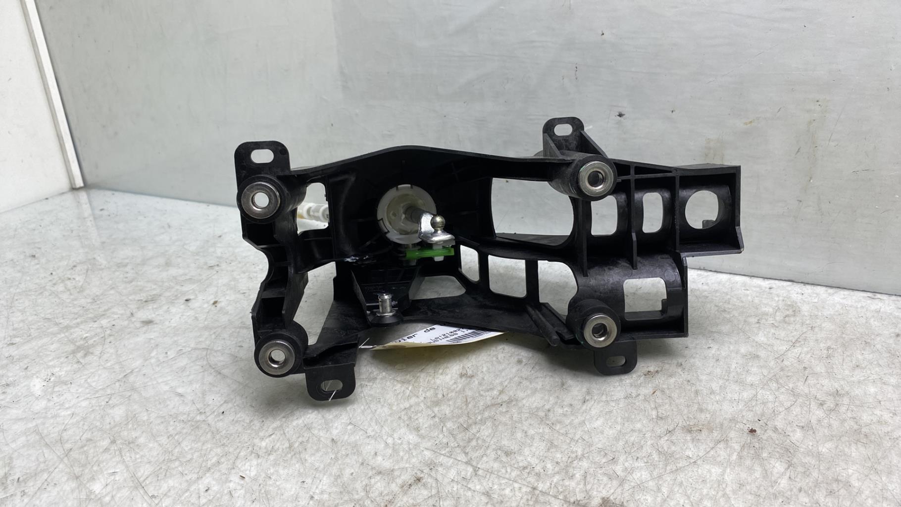Levier de vitesses RENAULT CLIO 5 PHASE 1 Diesel - 1