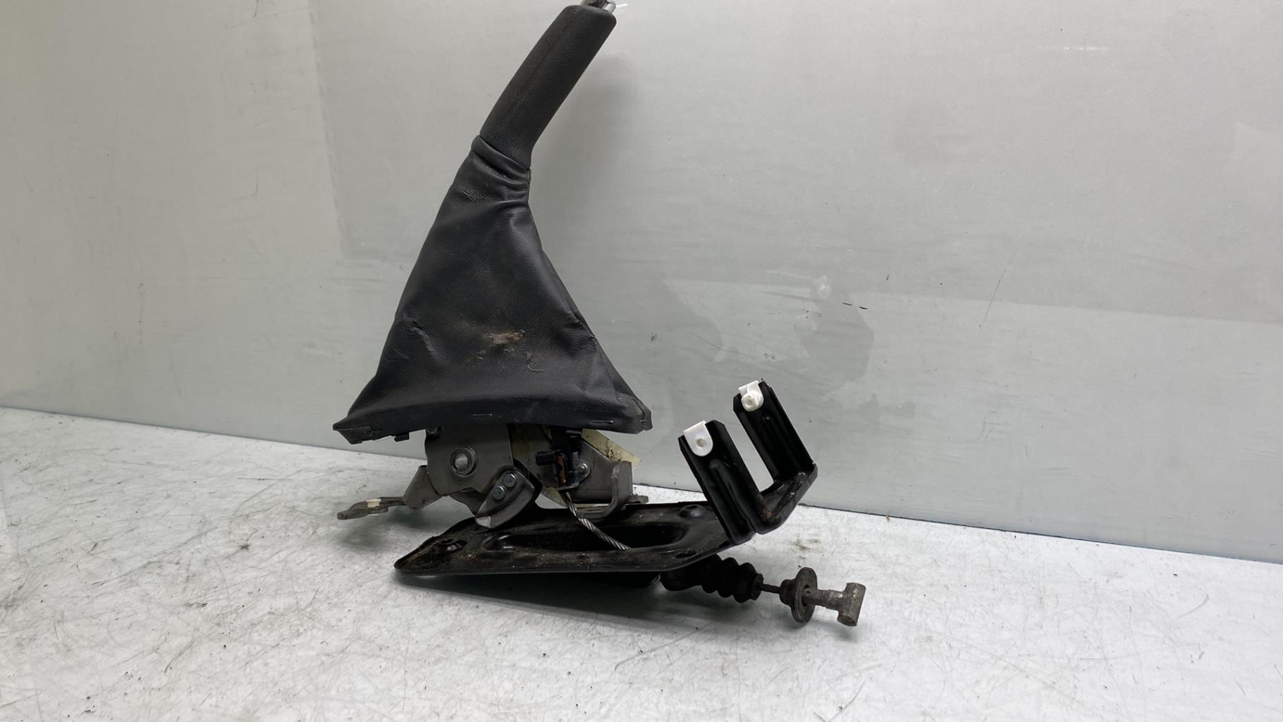 Levier frein à main OPEL MERIVA A PHASE 2 Diesel - 1
