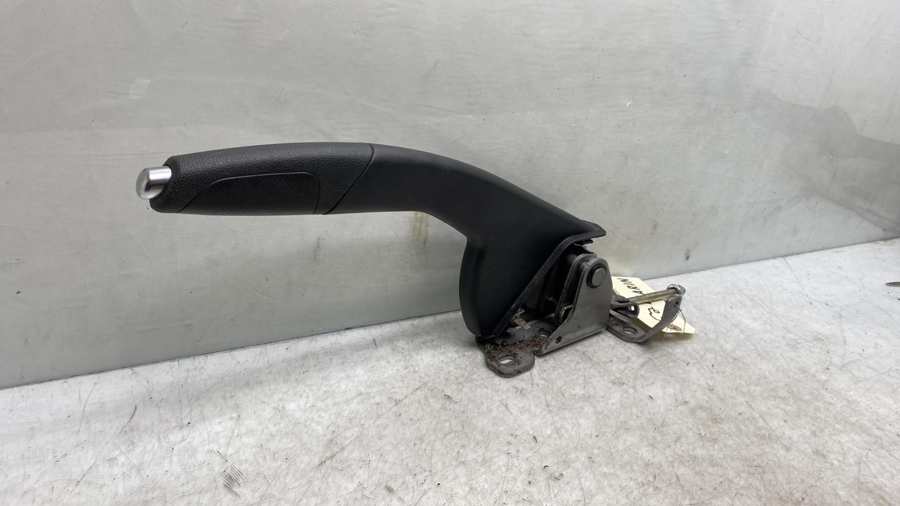 Levier frein à main RENAULT CLIO 4 PHASE 2 Diesel - 1