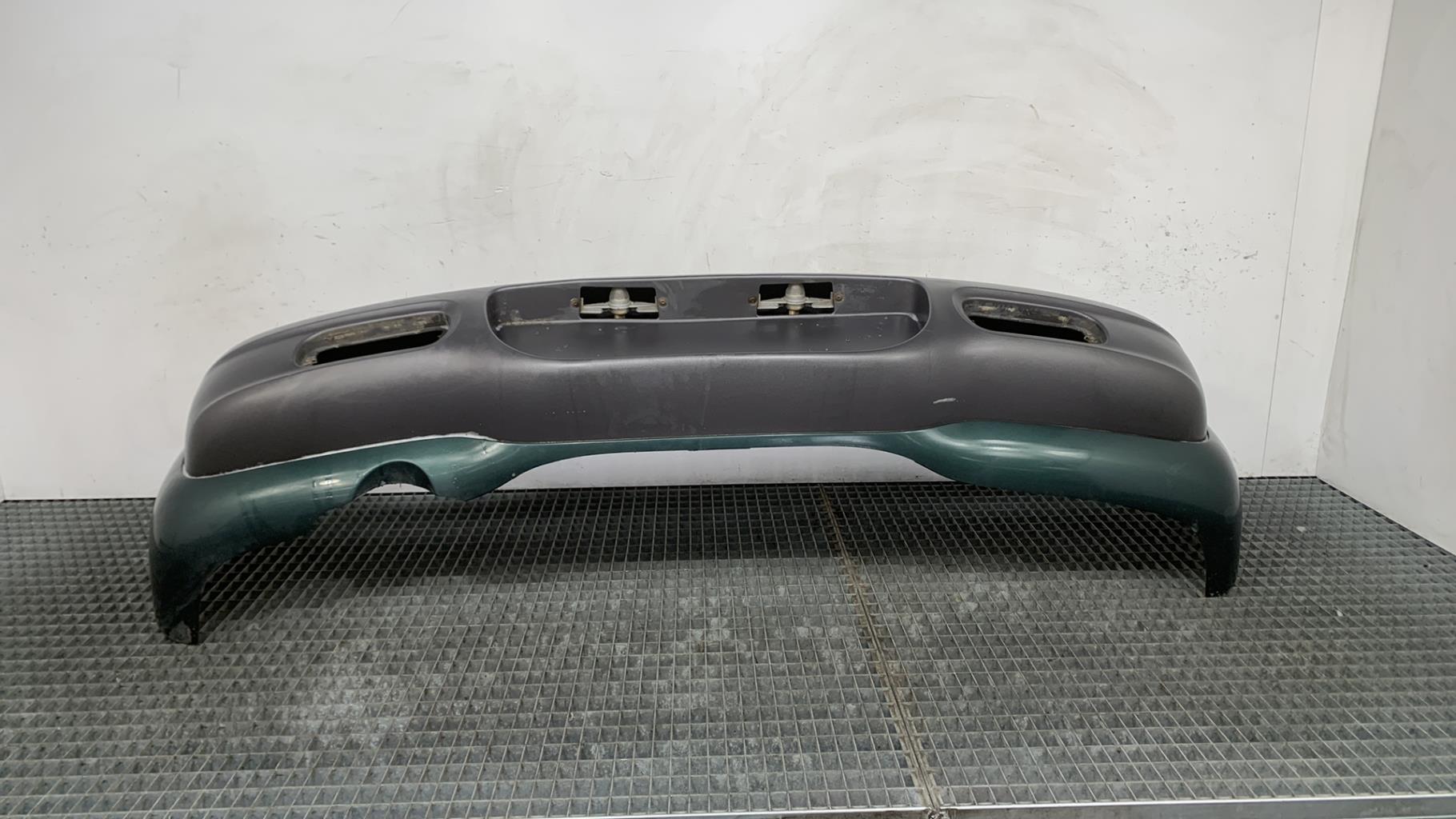 Pare choc arriere CHRYSLER PT CRUISER PHASE 1 BREAK  - 1