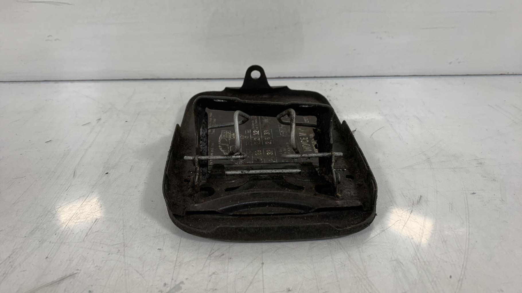 Sportello carburante MERCEDES CLASSE A 168 PHASE 1 Gasolina - 1