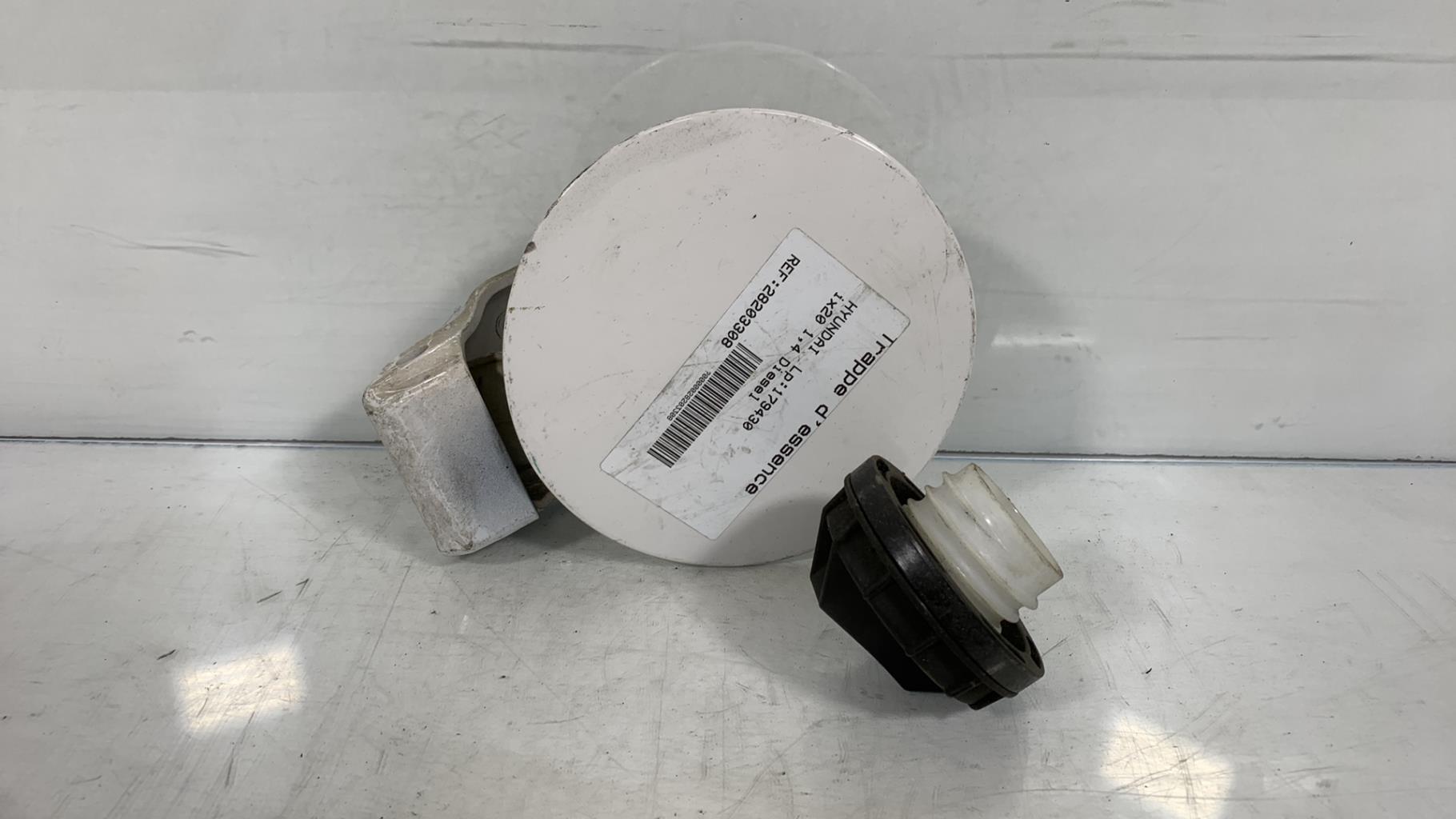 Trappe d'essence HYUNDAI IX 20 PHASE 1 Diesel - 1