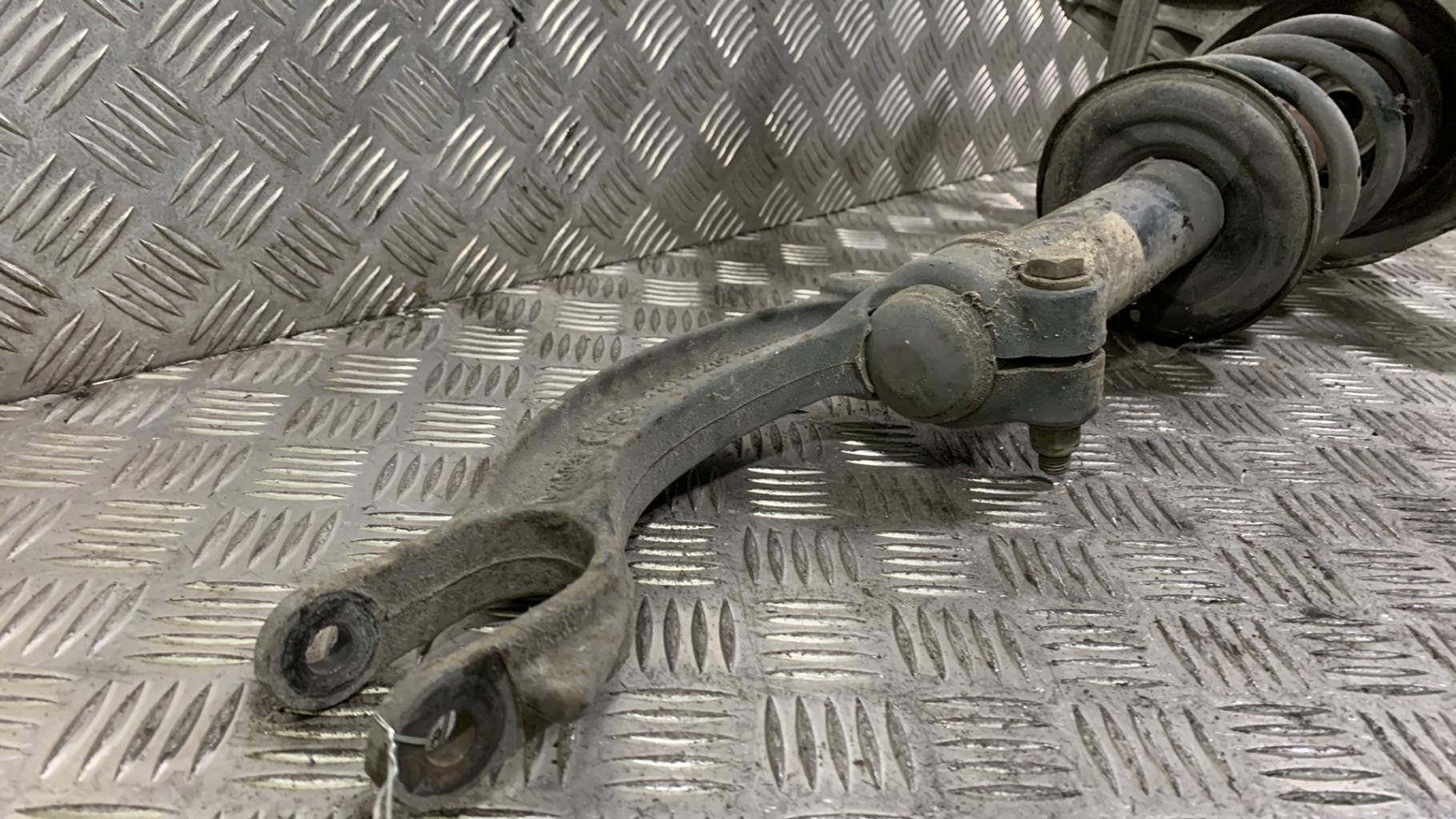 Ammortizzatore anteriore sinistro AUDI A4 3 AVANT PHASE 1 BREAK Diésel - 1