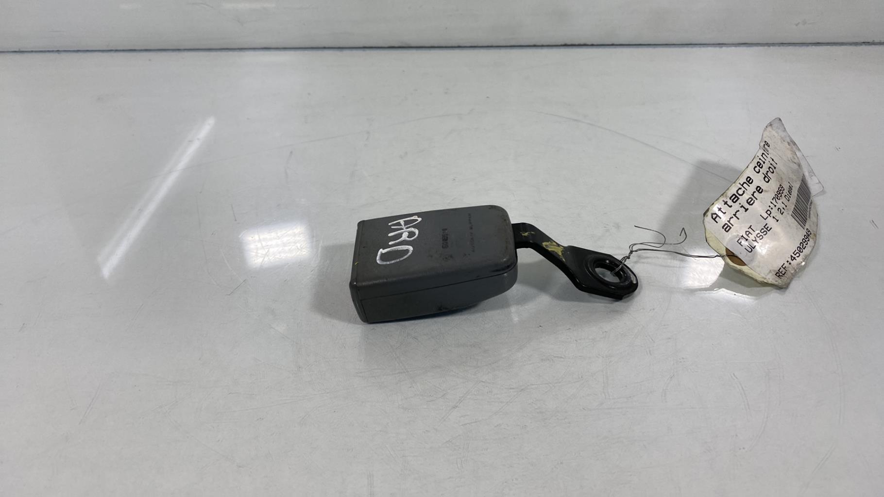 Aggancio cintura sicurezza posteriore destro FIAT ULYSSE 1 PHASE 1 Diésel - 1