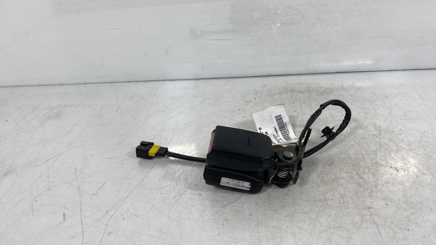 Aggancio cintura sicurezza posteriore sinistro PEUGEOT 207 PHASE 1 Diésel - 1