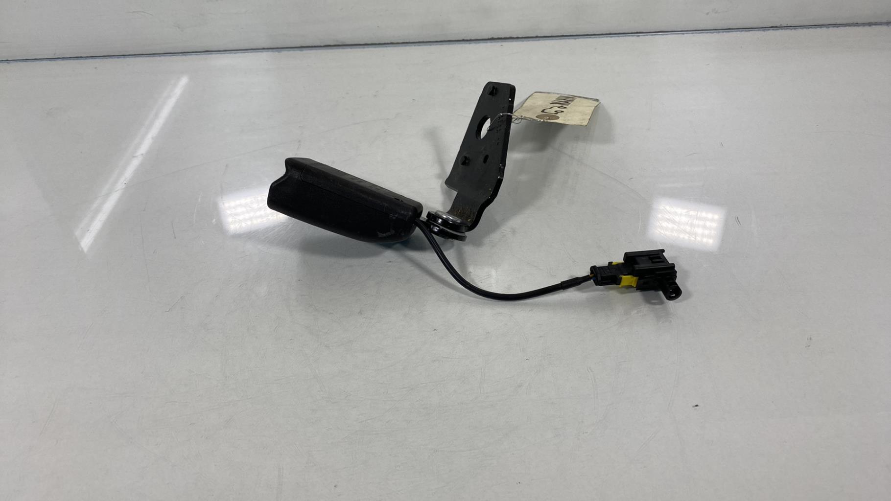 Aggancio cintura sicurezza posteriore sinistro CITROEN DS4 PHASE 1 Diésel - 1