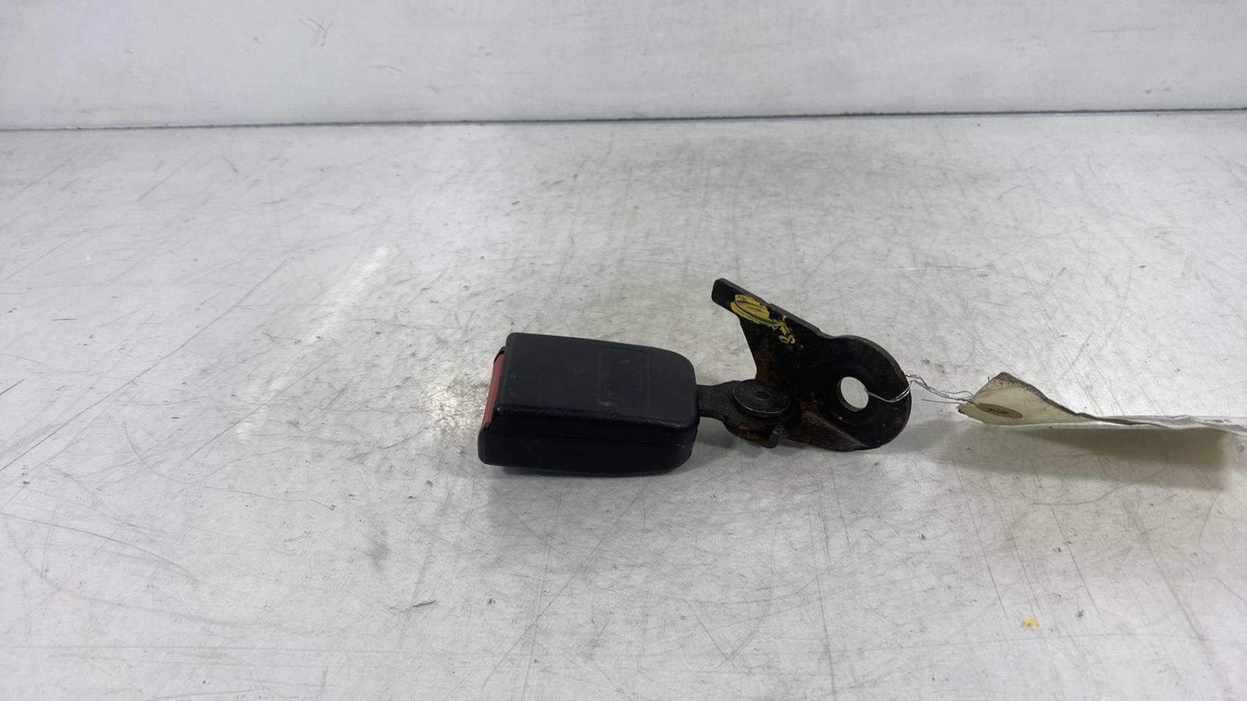 Aggancio cintura sicurezza posteriore sinistro RENAULT LAGUNA 3 PHASE 1 Diésel - 1