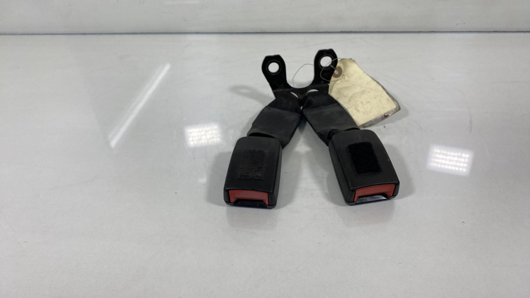 Aggancio cintura sicurezza posteriore sinistro MAZDA 2 1 Diésel - 1