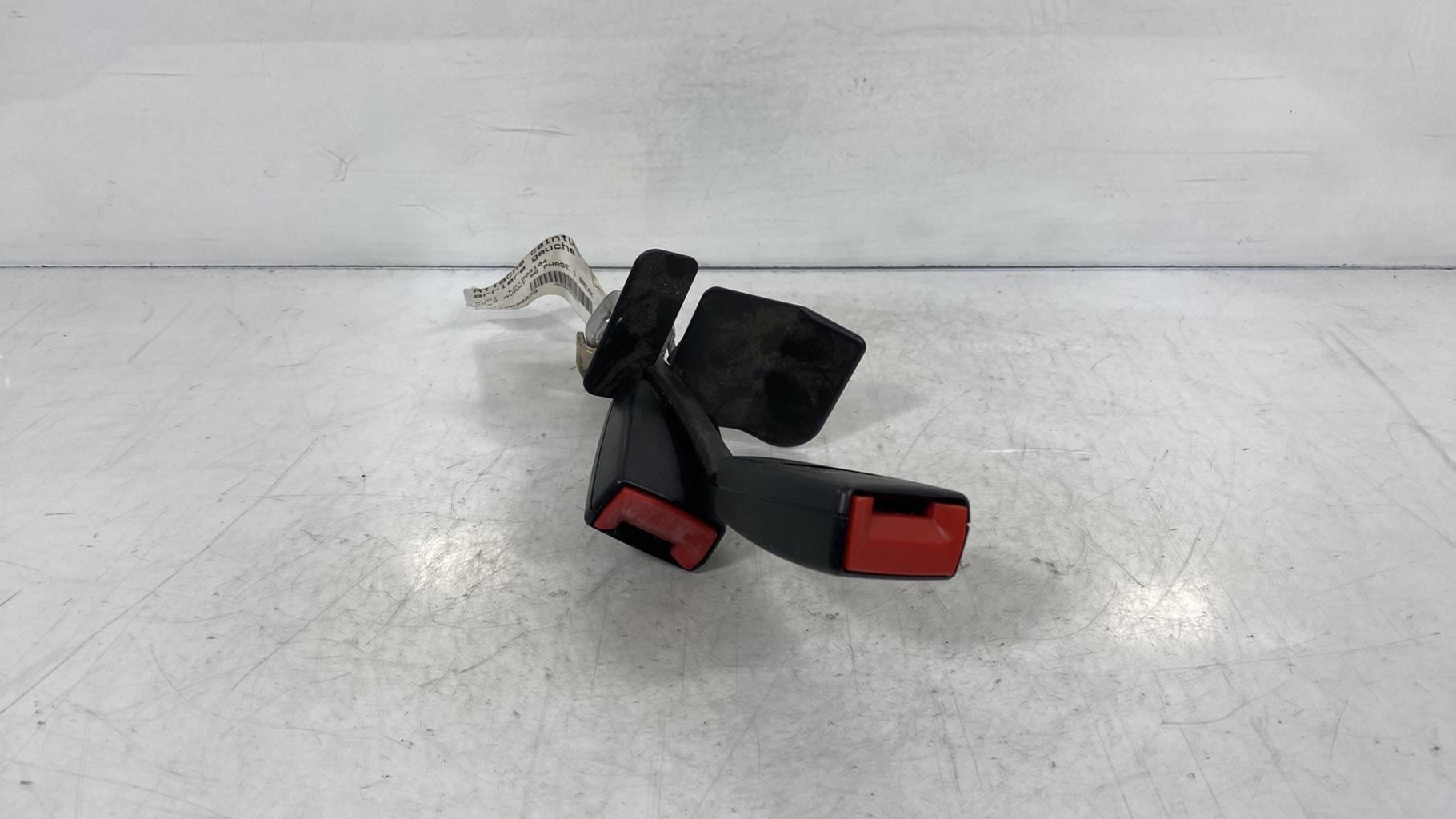 Aggancio cintura sicurezza posteriore sinistro AUDI A6 2 AVANT S6 PHASE 2 BREAK  - 1