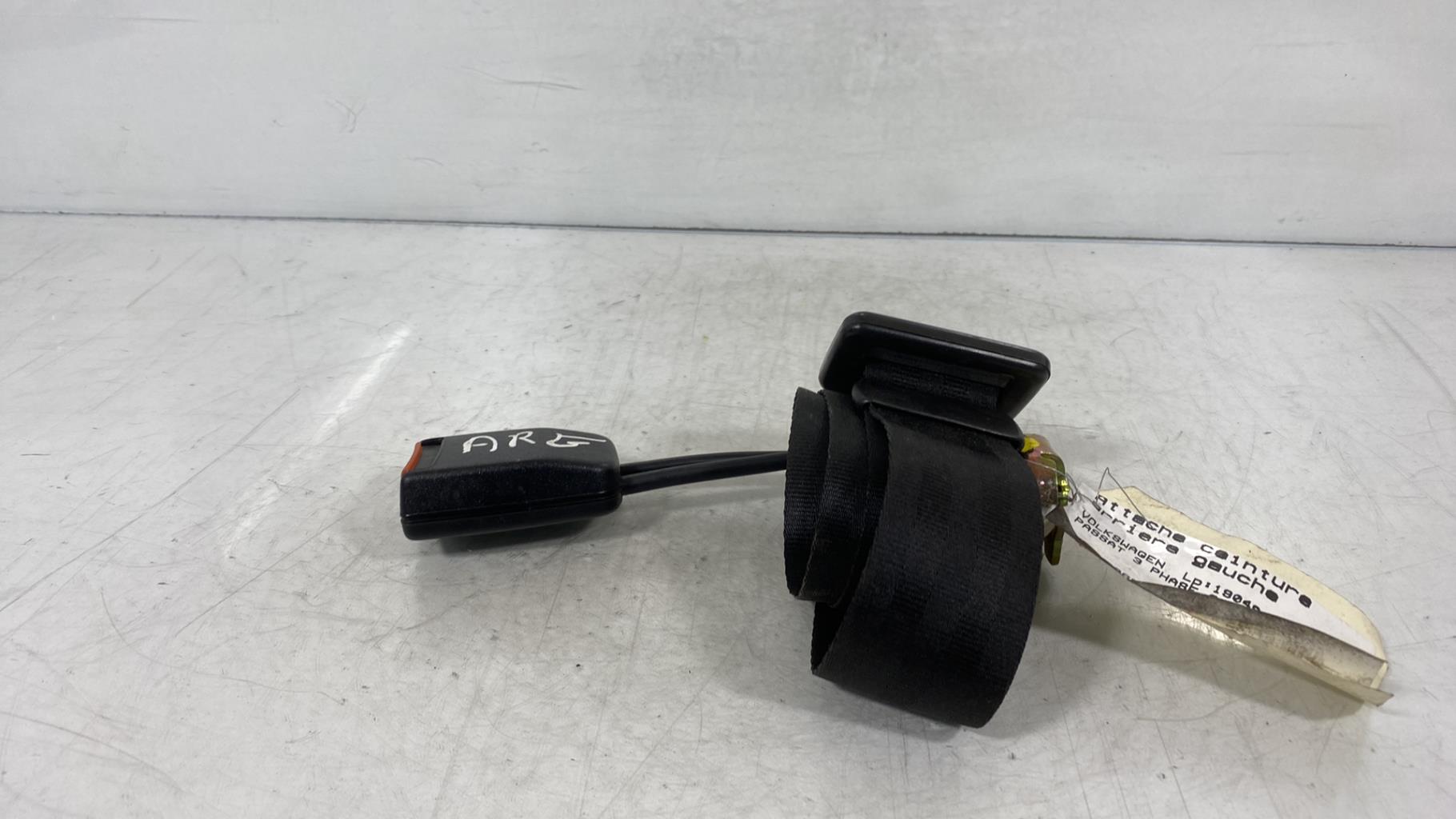 Aggancio cintura sicurezza posteriore sinistro VOLKSWAGEN PASSAT 3 PHASE 2 Gasolina - 1