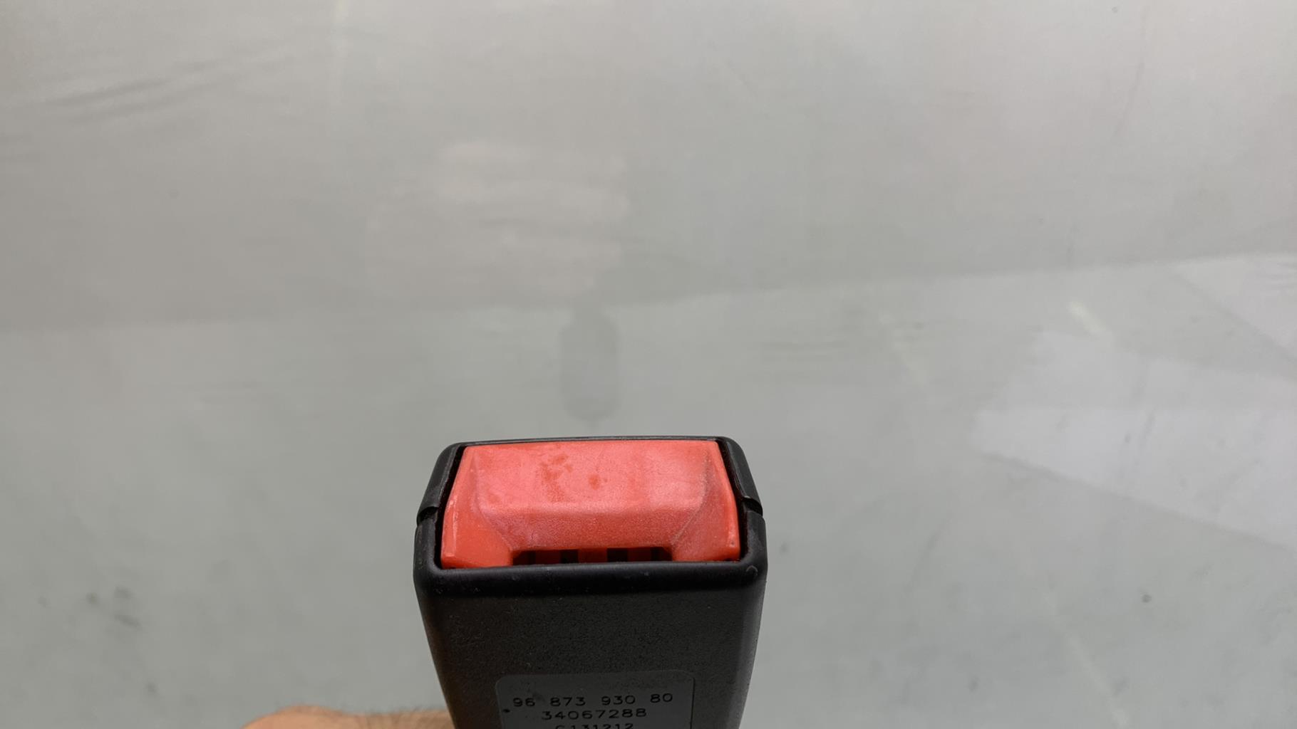 Aggancio cintura sicurezza anteriore destro CITROEN C3 2 PHASE 1 Gasolina - 1