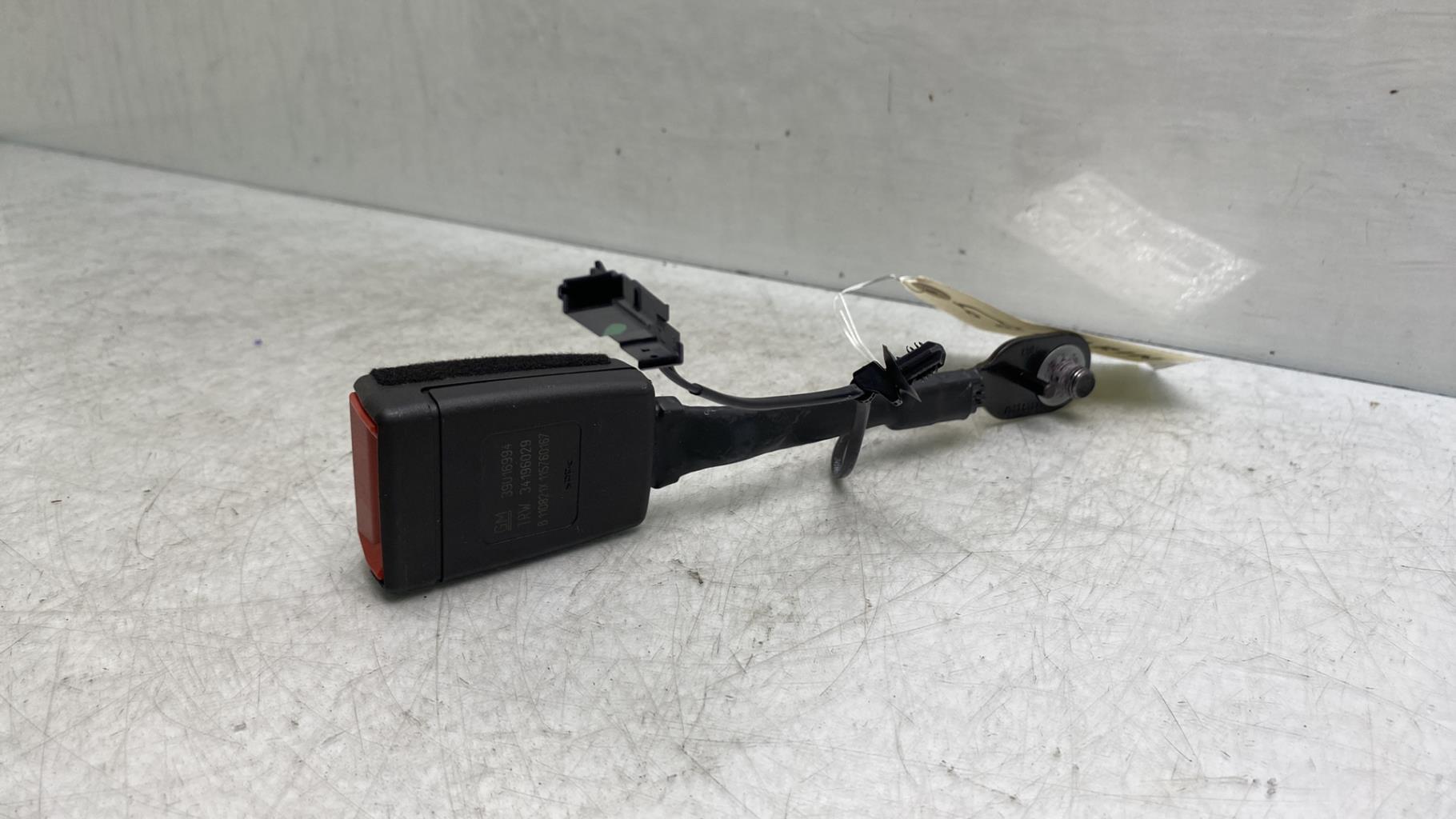Aggancio cintura sicurezza anteriore destro OPEL ASTRA K PHASE 2 Gasolina - 1