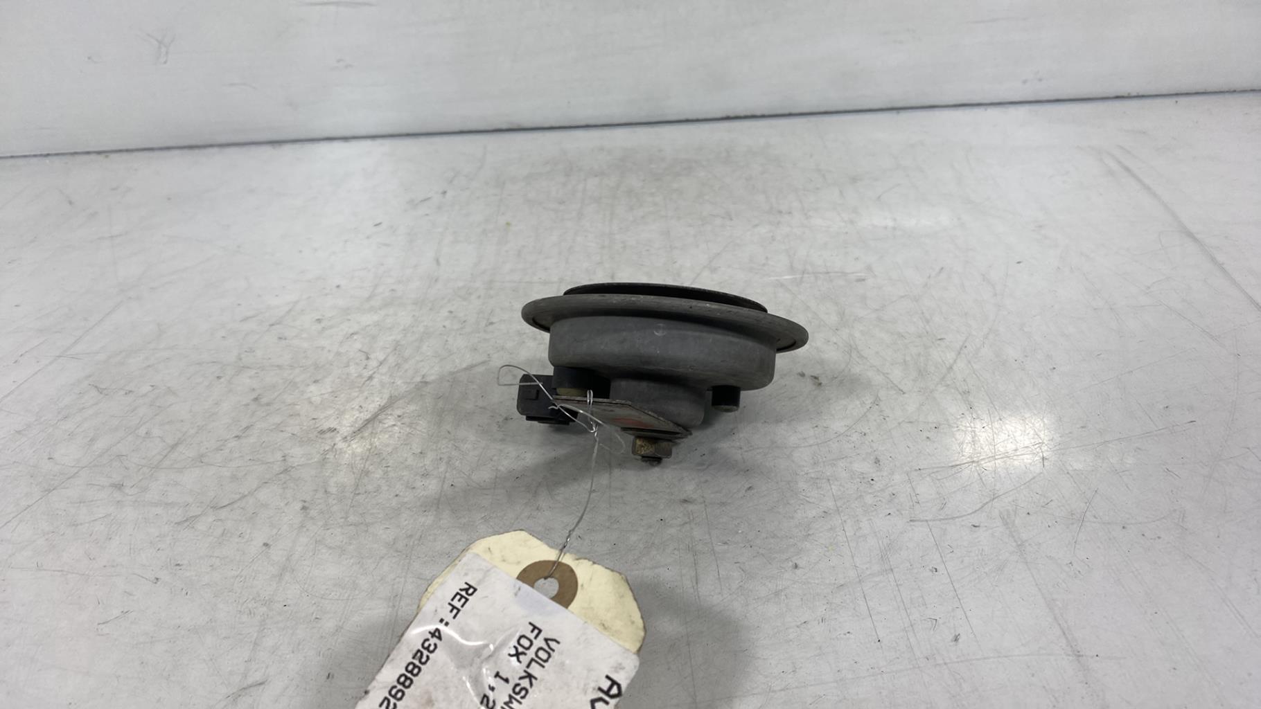 Avertisseur/Klaxon VOLKSWAGEN FOX Essence - 1
