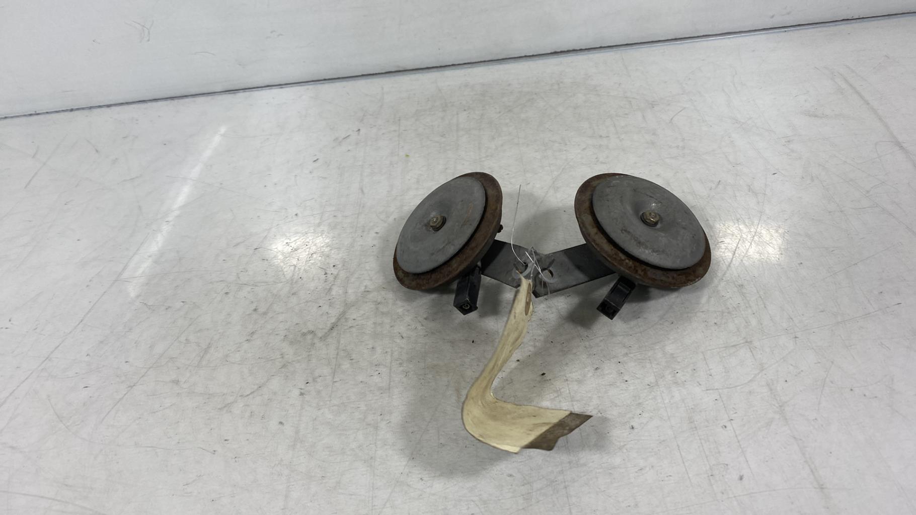 Avertisseur/Klaxon MAZDA 323 5 PHASE 2 Essence - 1