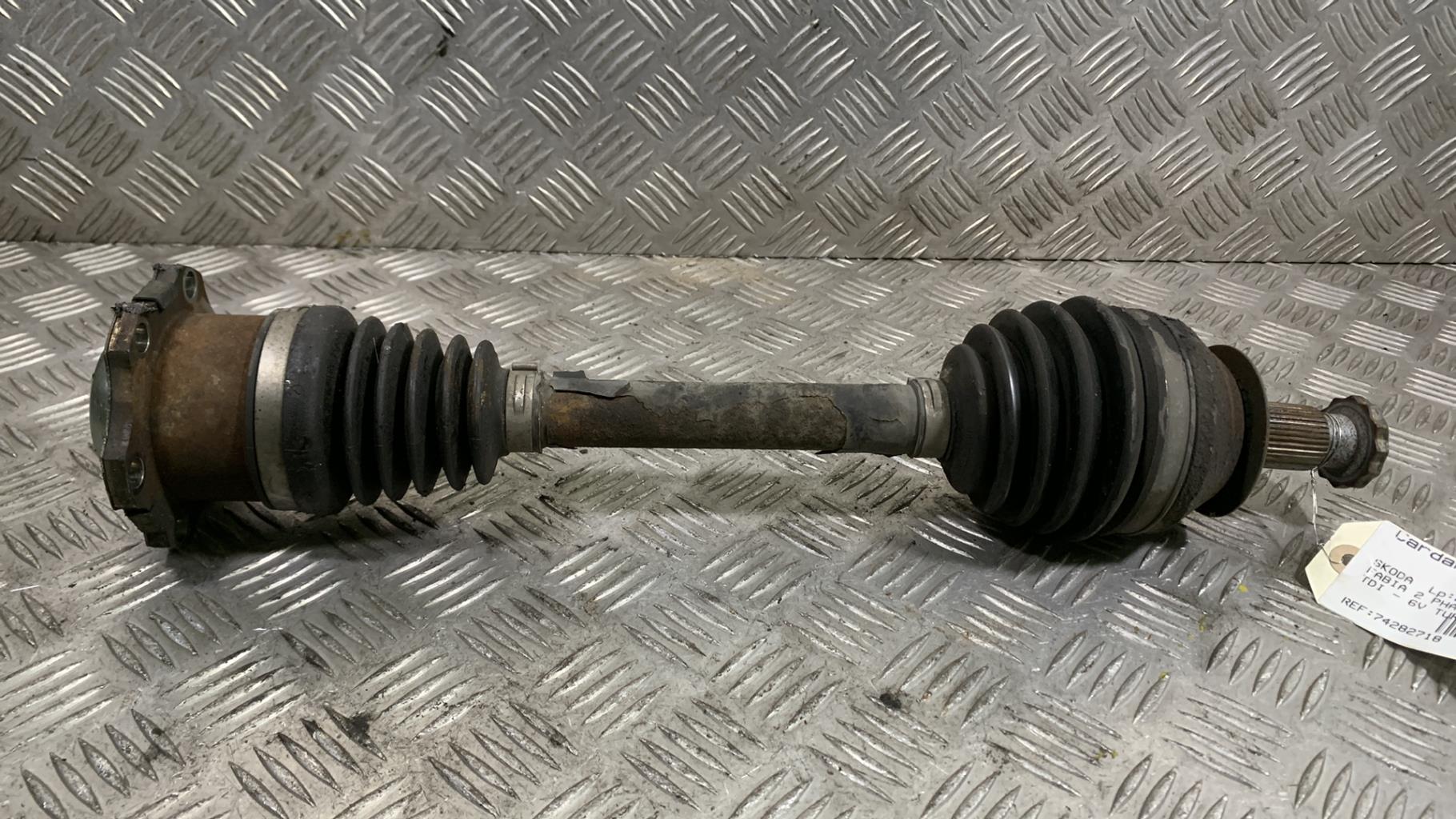 Giunto cardanico albero di trasmissione sinistro SKODA FABIA 2 PHASE 1 BREAK Diésel - 1