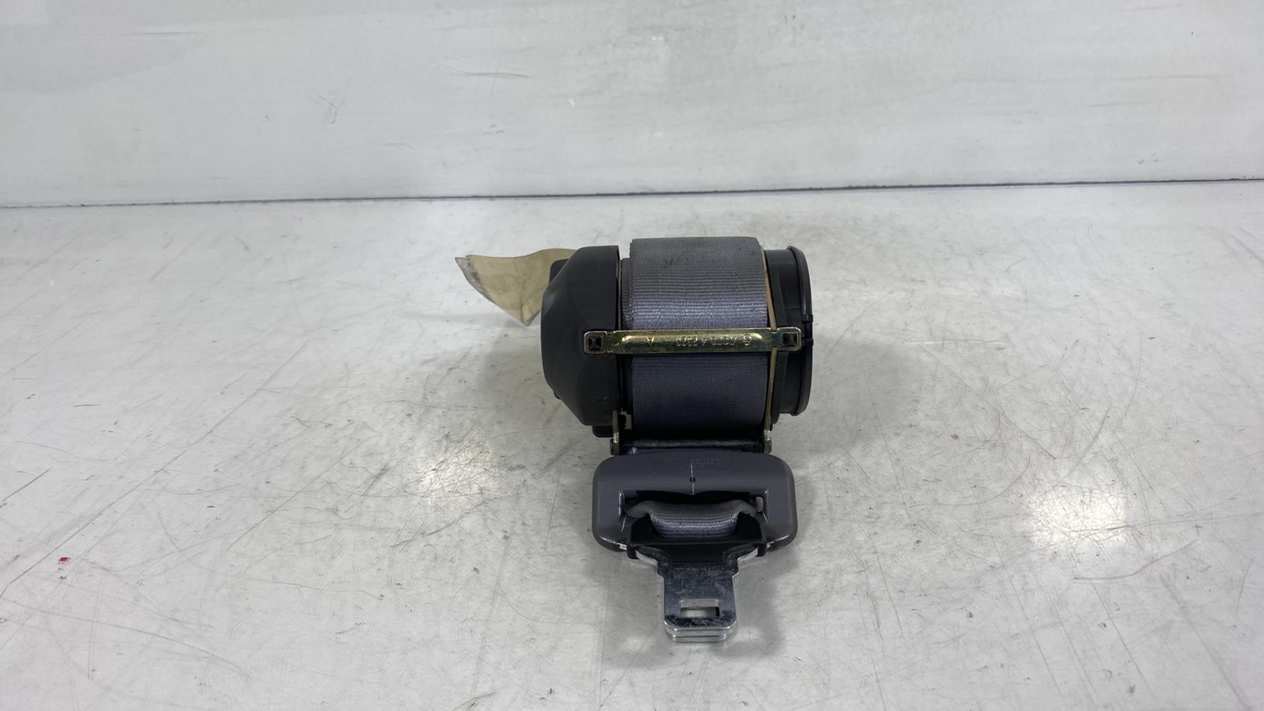 Ceinture arriere centrale RENAULT MEGANE 1 PHASE 2 Diesel - 1