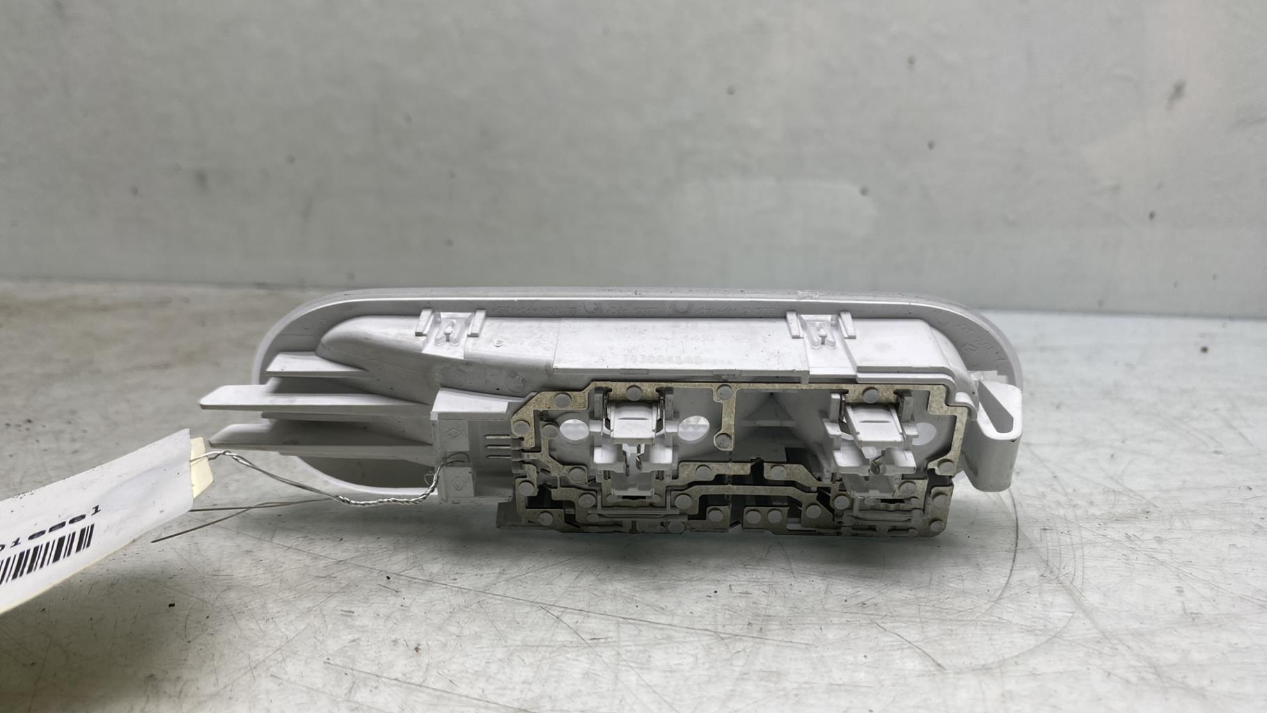 Eclairage de plafonnier RENAULT MASTER 3 PHASE 3 Diesel - 1