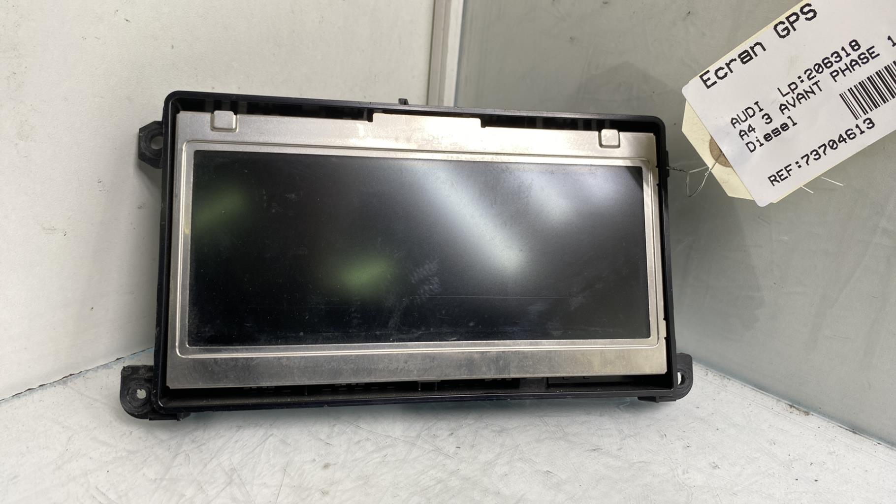 Ecran GPS AUDI A4 3 AVANT PHASE 1 BREAK Diesel - 1