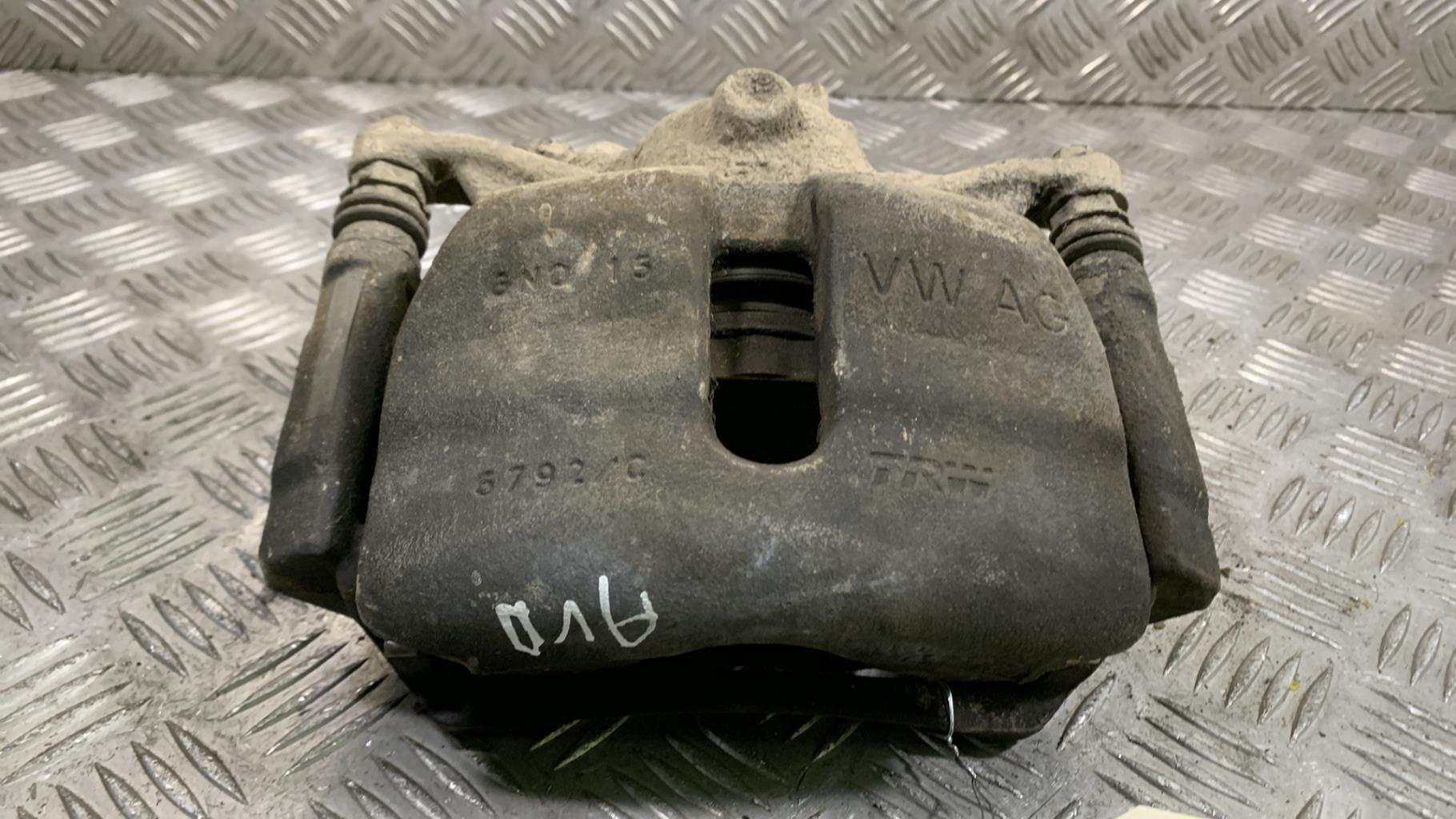 Pinza freni anteriore destra VOLKSWAGEN GOLF 7 PHASE 1 Diésel - 1