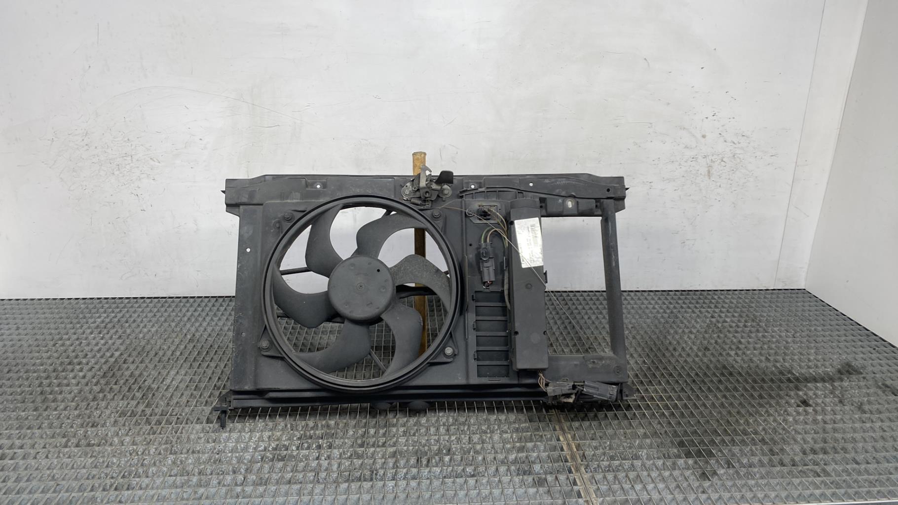 Face avant PEUGEOT 307 PHASE 1 BREAK Diesel - 1