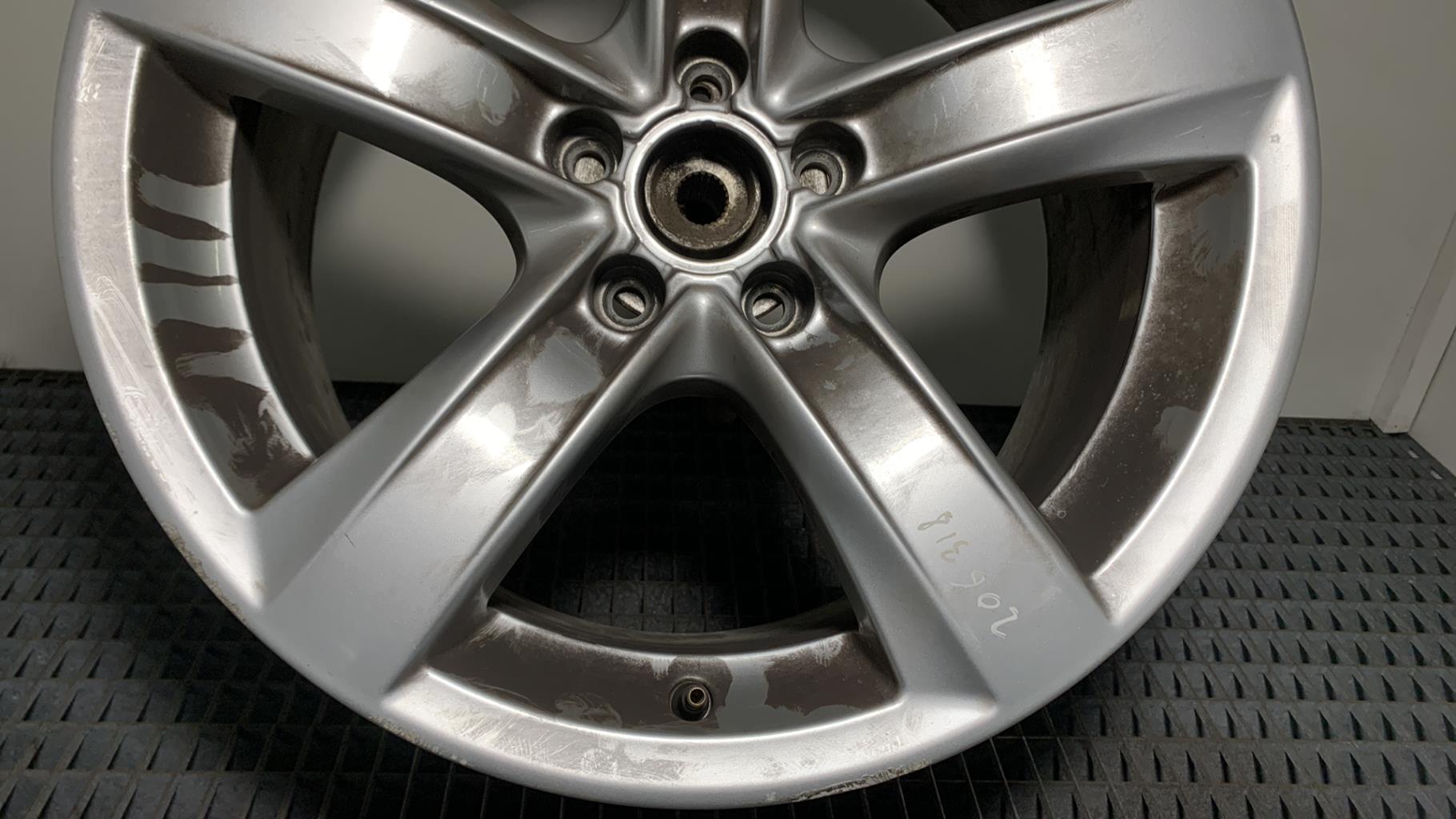 Jante AUDI A4 3 AVANT PHASE 1 BREAK  - 1